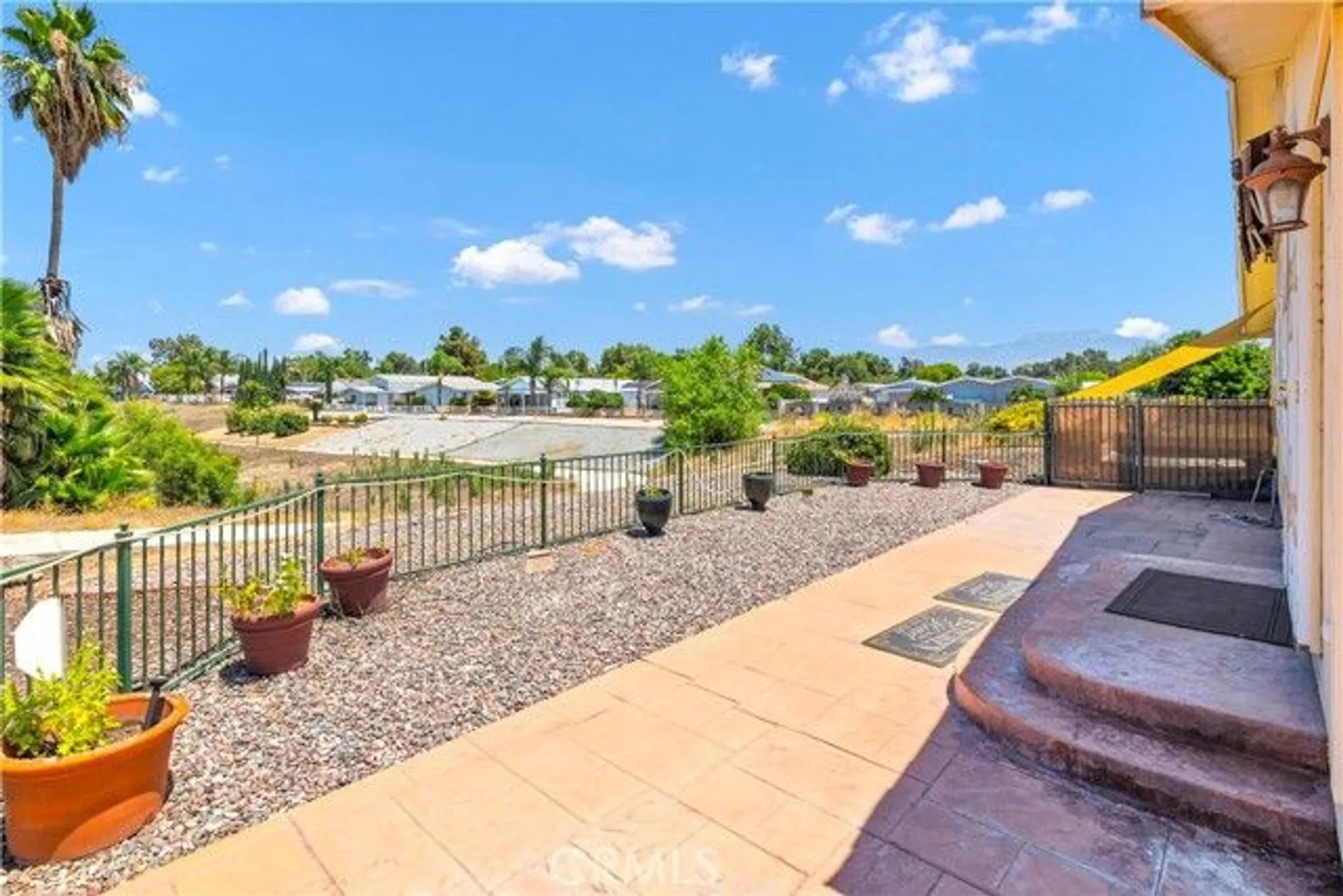 Property Slideshow image 32 of 48 | 2752 peach tree st, Hemet, CA, 92545