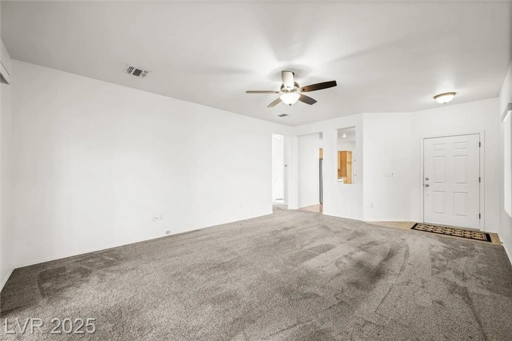 Property Slideshow image 12 of 34 | 2134 desert woods dr, Henderson, NV, 89012