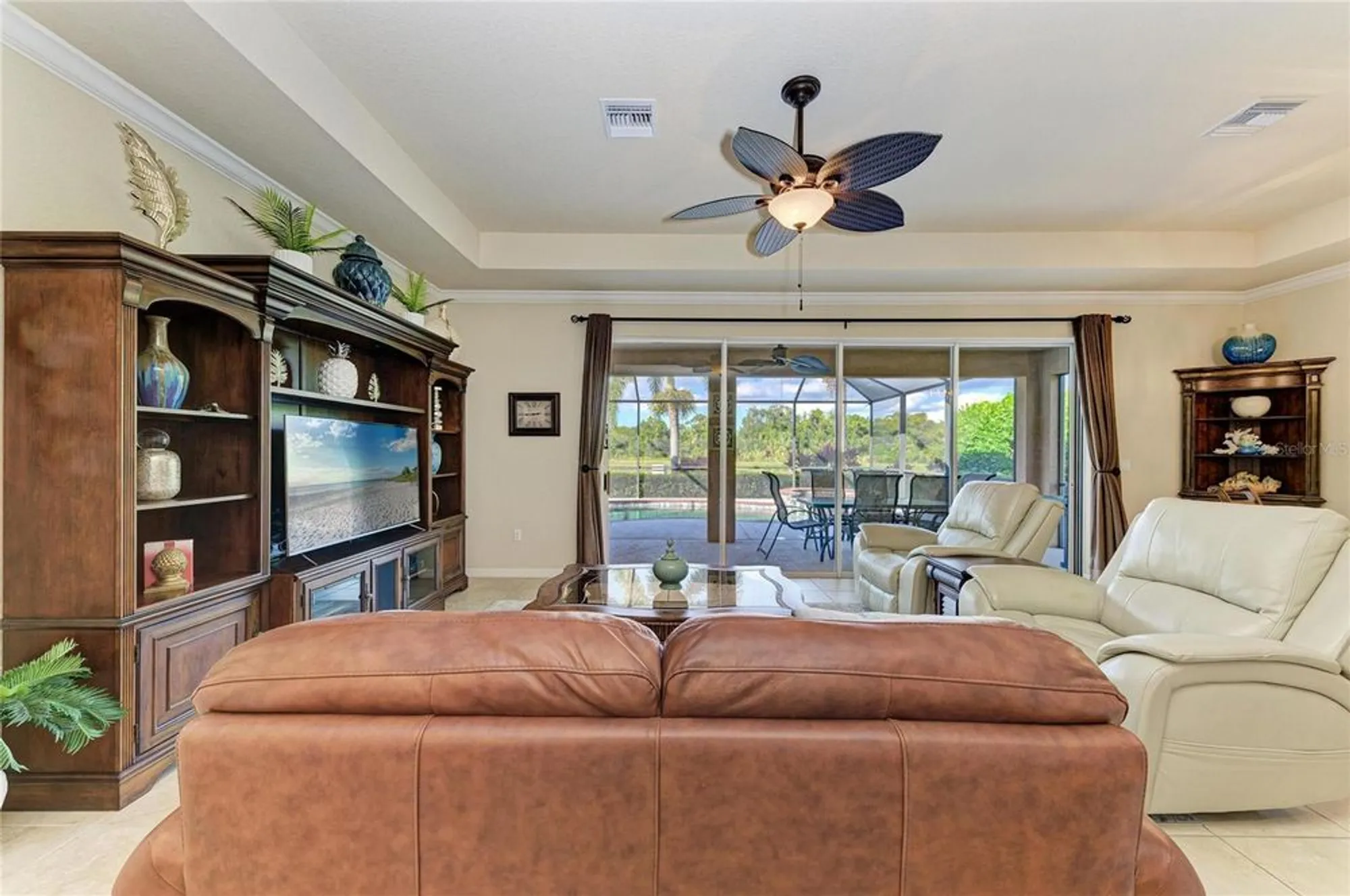 Property Slideshow image 22 of 99 | 9015 hammock edge pl, Bradenton, FL, 34212
