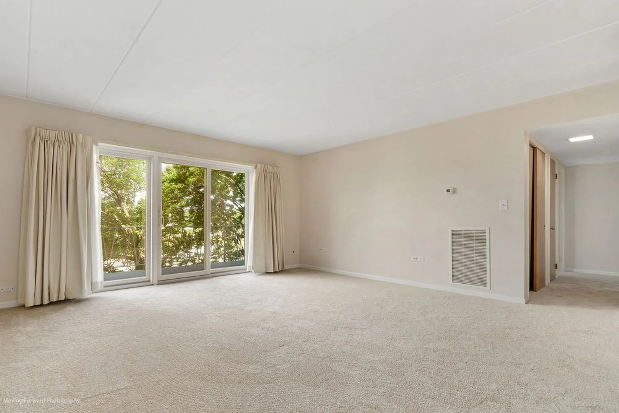 Property Slideshow image 3 of 36 | 2900 maple ave apt 13c, Downers Grove, IL, 60515