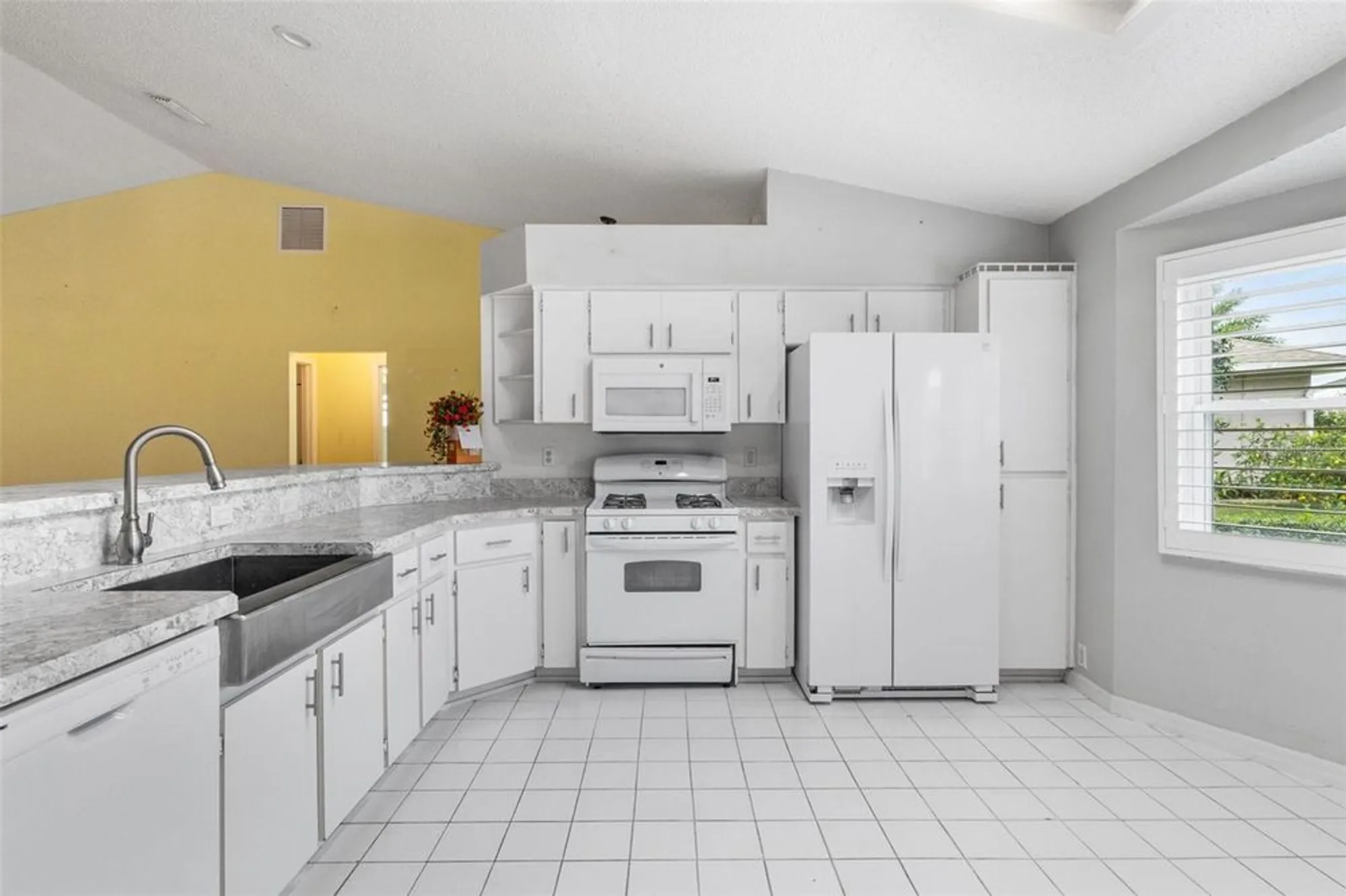 Property Slideshow image 11 of 67 | 5124 links ln, Leesburg, FL, 34748