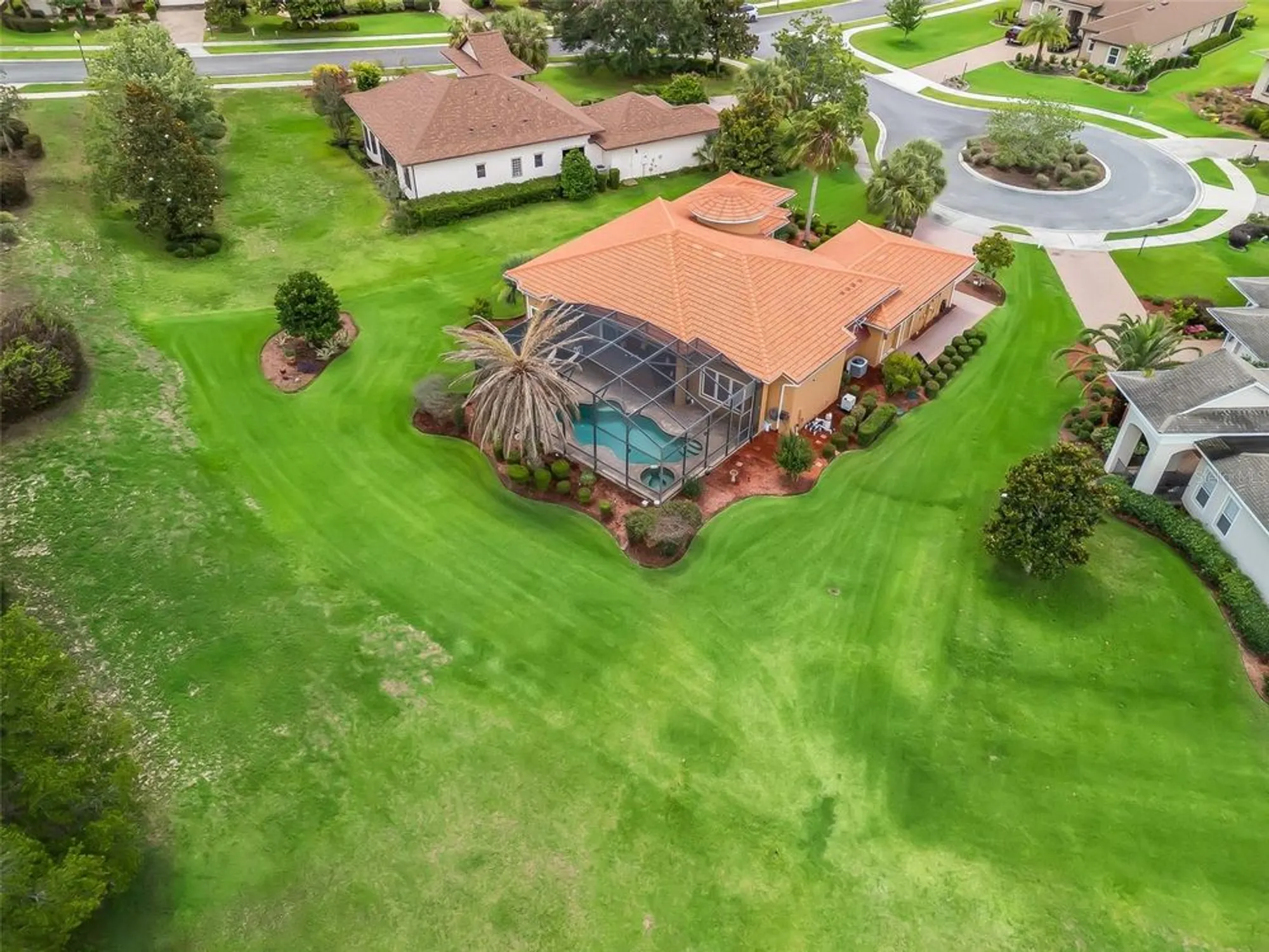 Property Slideshow image 52 of 57 | 5235 island terrace ct, Lady Lake, FL, 32159