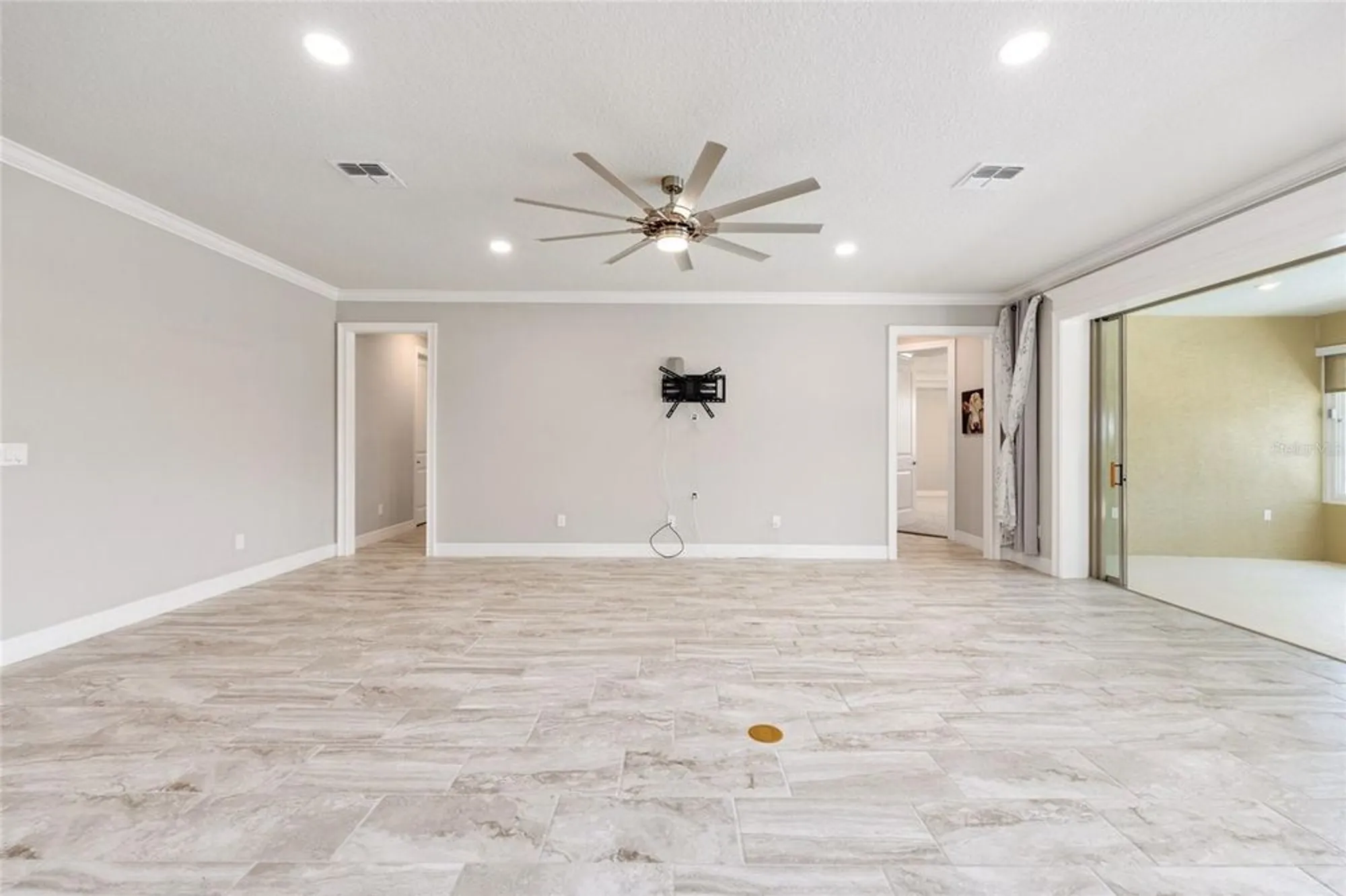 Property Slideshow image 16 of 62 | 9777 sw 63rd loop, Ocala, FL, 34481