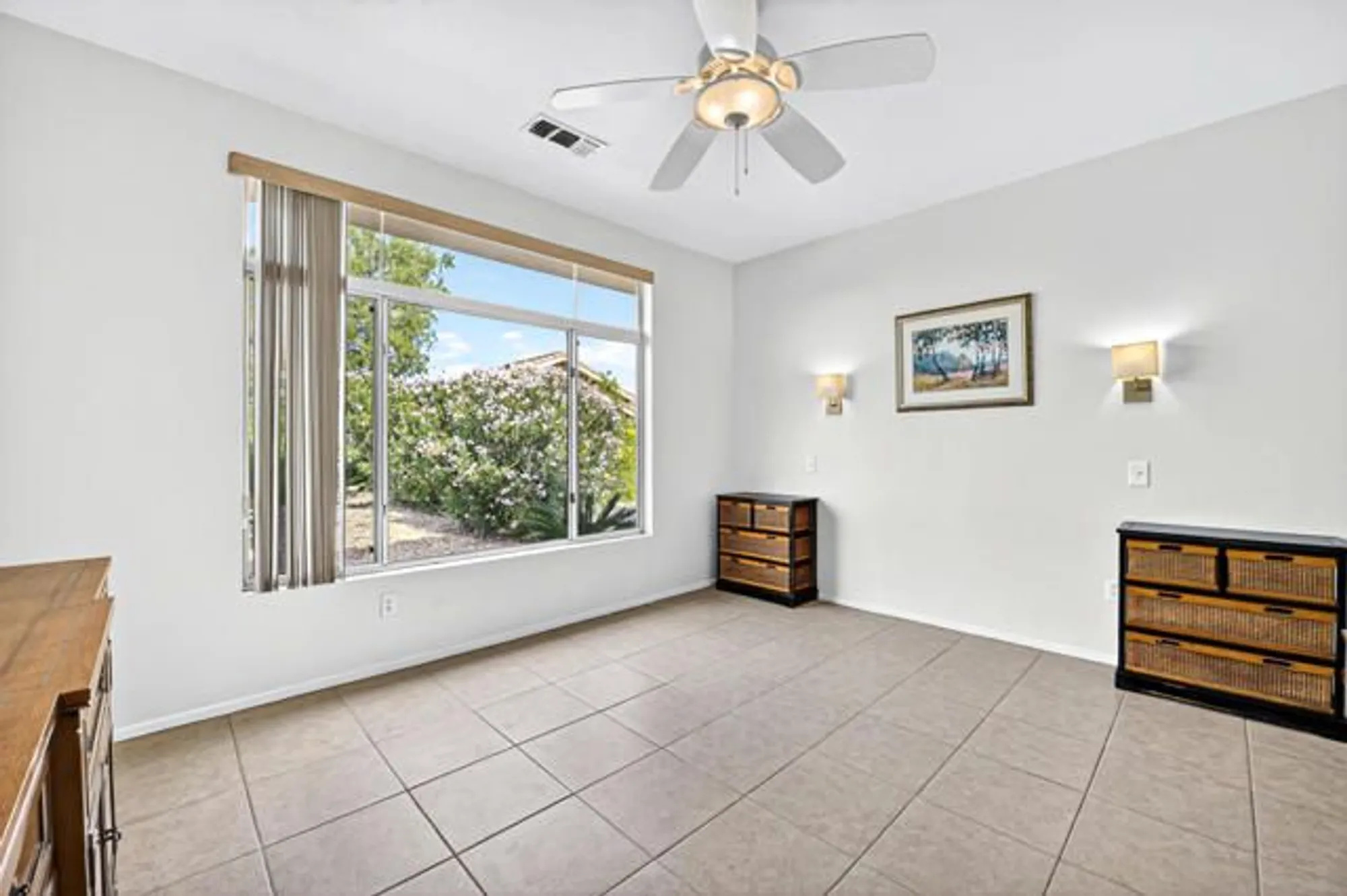 Property Slideshow image 13 of 40 | 78350 prairie flower dr, Palm Desert, CA, 92211
