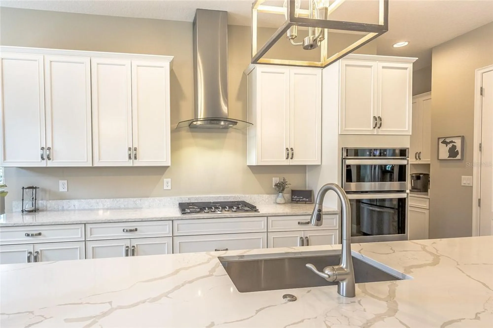 Property Slideshow image 13 of 88 | 2606 meadowedge loop, Saint Cloud, FL, 34772