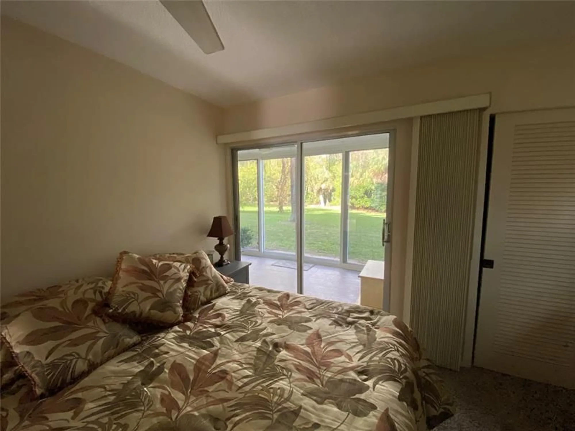 Property Slideshow image 19 of 69 | 1060 oakridge f # 1060, Deerfield Beach, FL, 33442