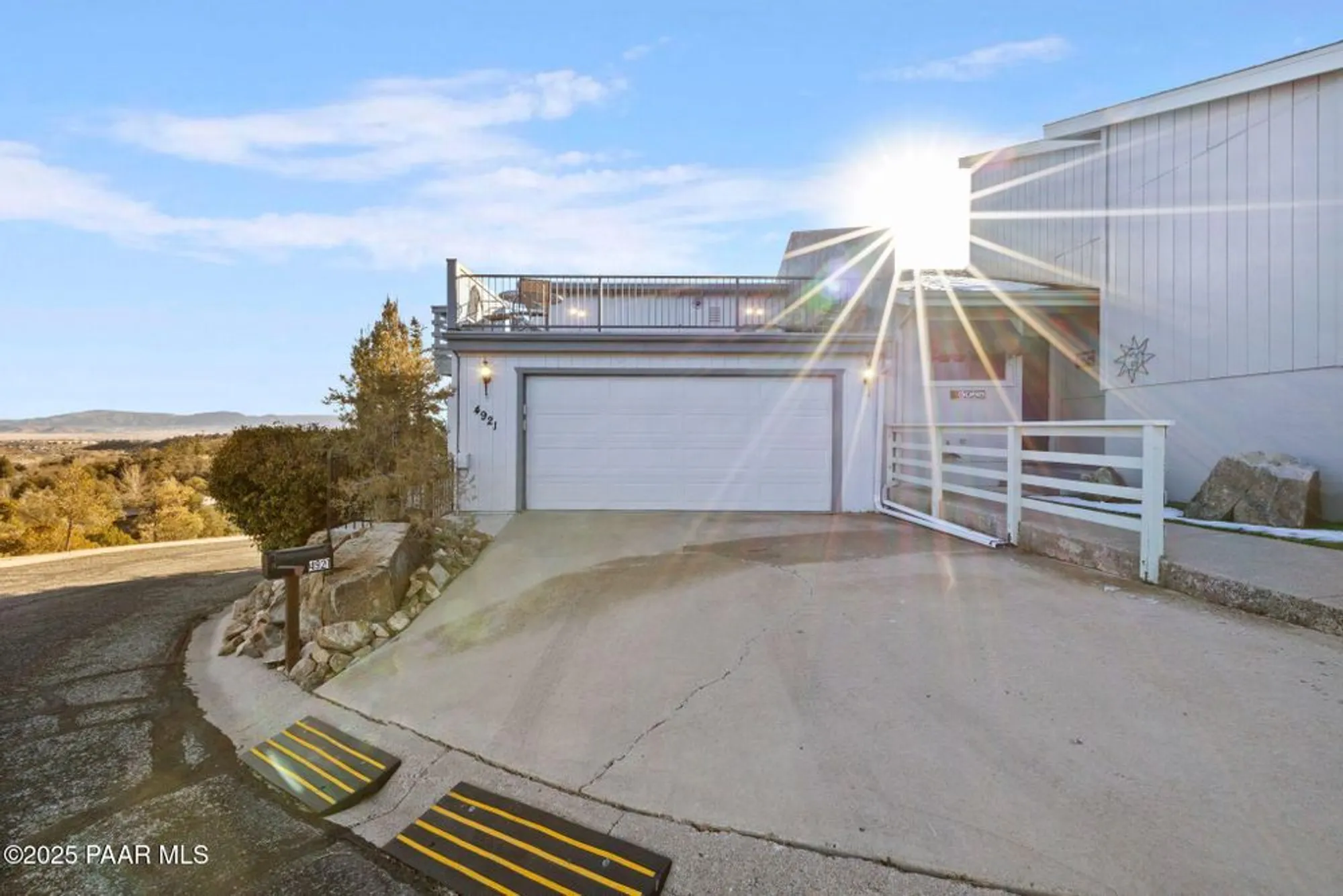 Property Slideshow image 3 of 77 | 4921 summit cir, Prescott, AZ, 86301