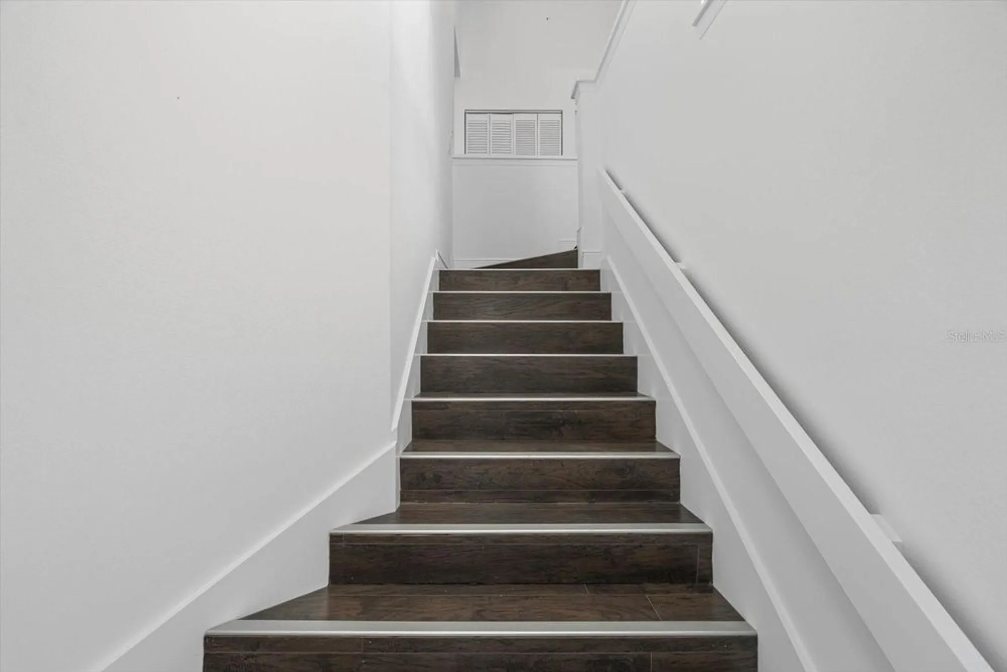 Property Slideshow image 6 of 65 | 970 sandpiper cir # 970, Bradenton, FL, 34209