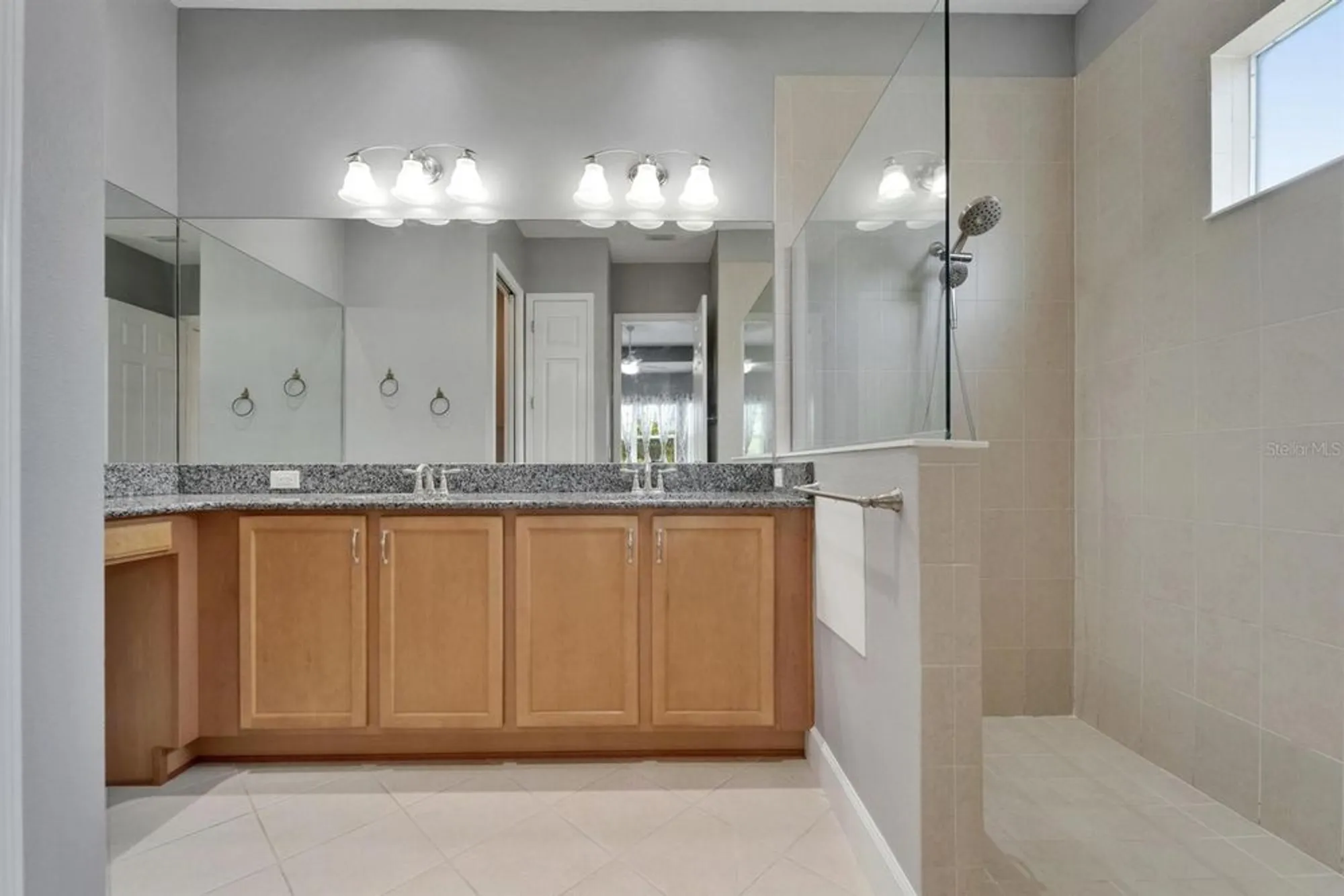 Property Slideshow image 16 of 43 | 1643 emerald dunes dr, Sun City Center, FL, 33573