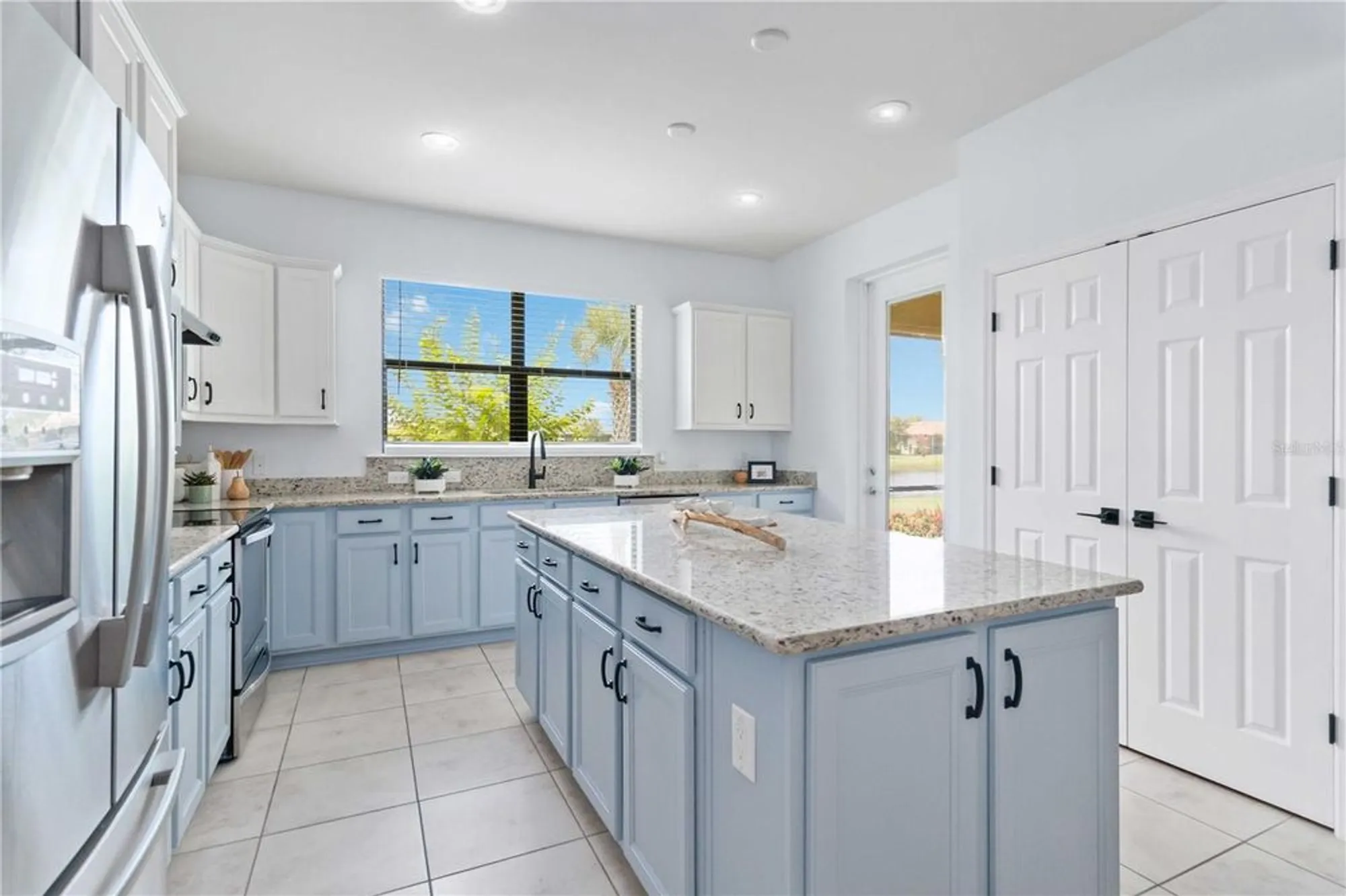 Property Slideshow image 8 of 48 | 13805 posada st, Venice, FL, 34293
