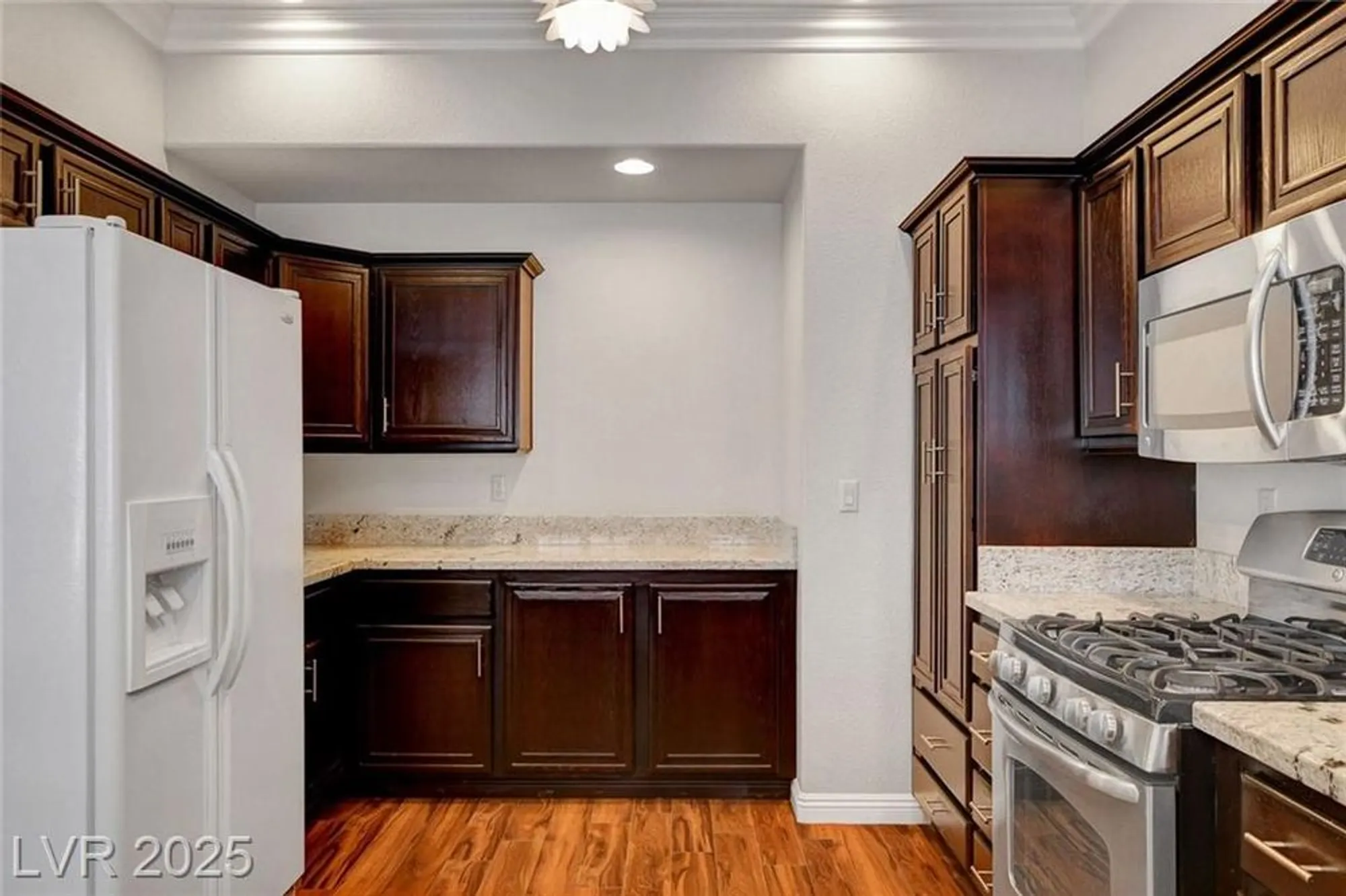 Property Slideshow image 22 of 54 | 2505 palmridge dr, Las Vegas, NV, 89134