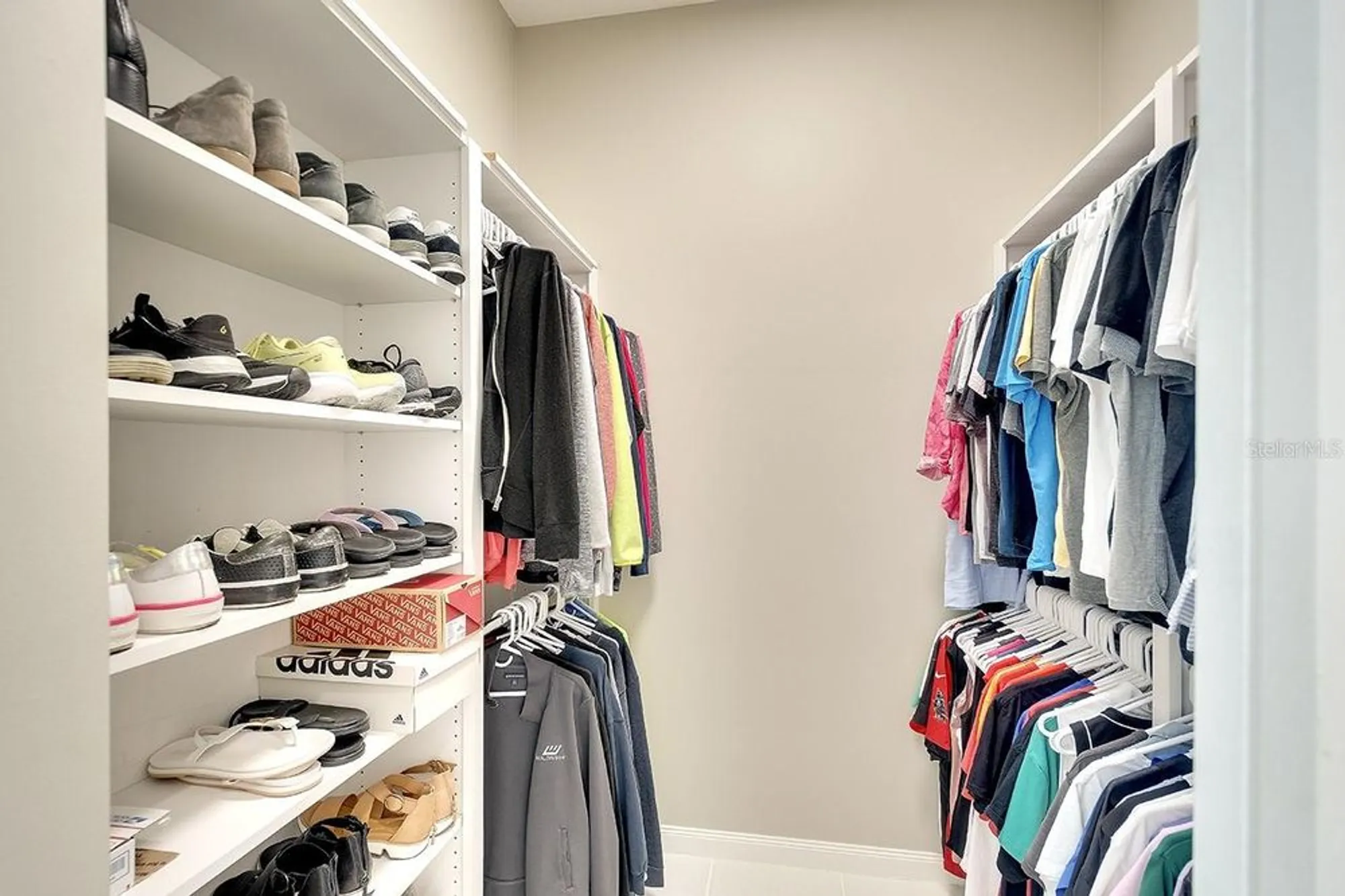 Property Slideshow image 26 of 50 | 5877 ferrara dr, Sarasota, FL, 34238