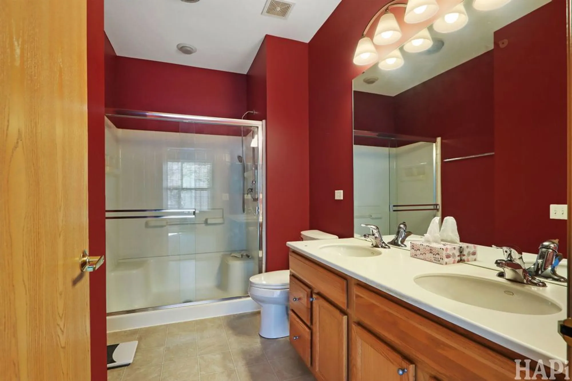 Property Slideshow image 14 of 21 | 13536 hemlock rd, Huntley, IL, 60142