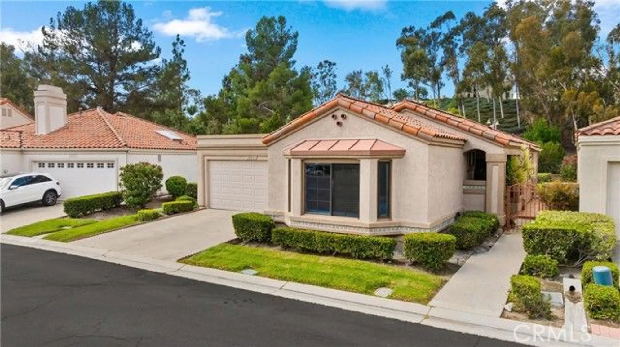 Property Slideshow image 4 of 43 | 28037 via tirso, Mission Viejo, CA, 92692