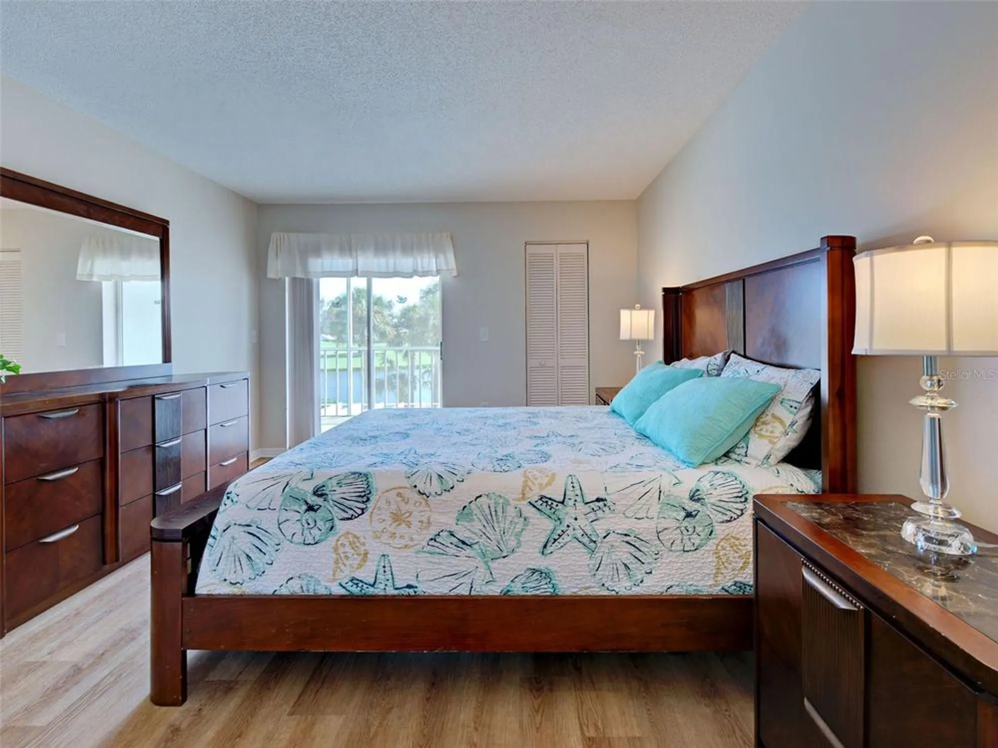 Property Slideshow image 29 of 54 | 406 cerromar cir 222, Venice, FL, 34293