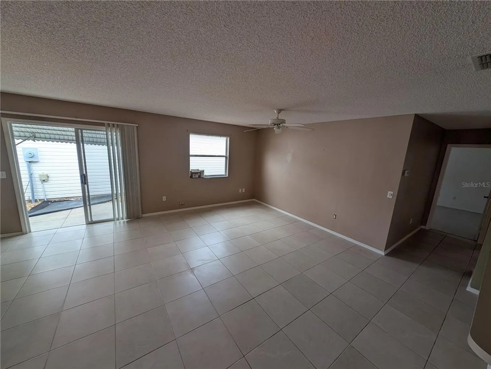 Property Slideshow image 14 of 20 | 1651 duran dr, The Villages, FL, 32162