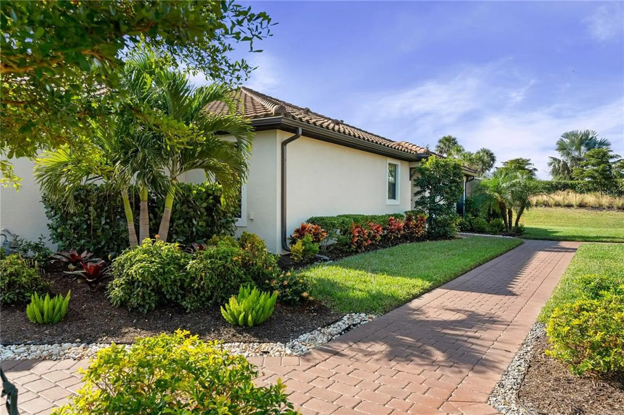 Property Slideshow image 4 of 72 | 15672 sacile ln, Bradenton, FL, 34211