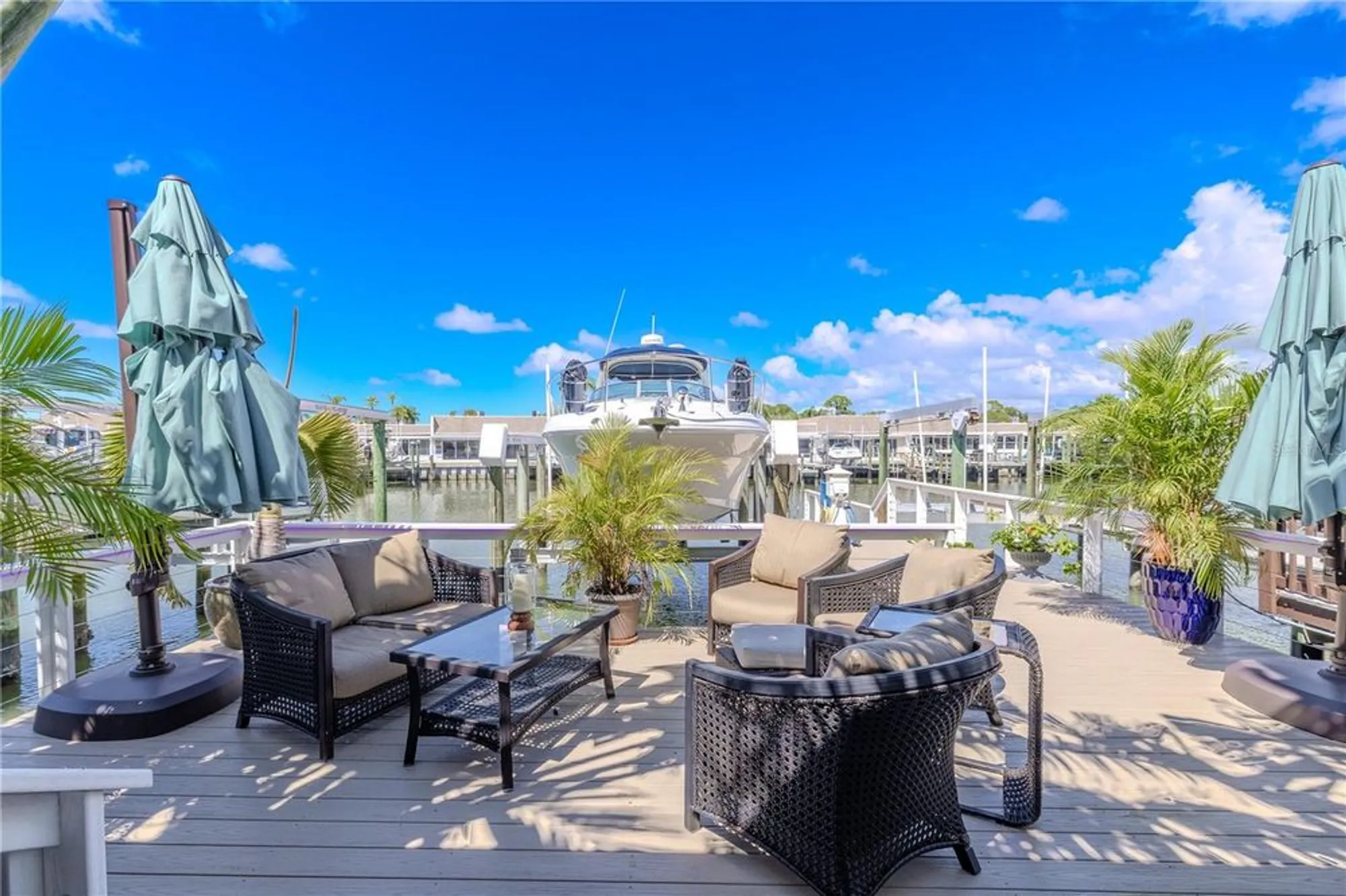 Property Slideshow image 32 of 64 | 345 boca ciega point blvd, Saint Petersburg, FL, 33708