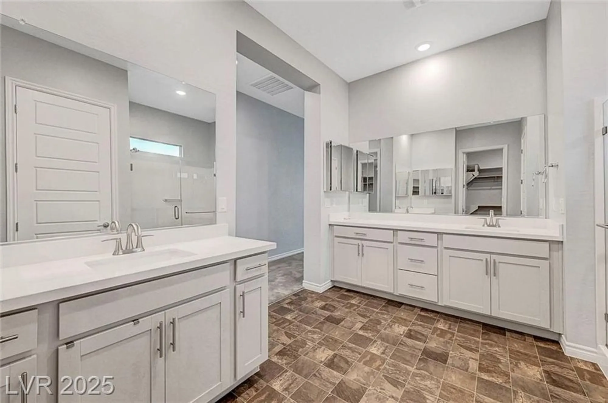 Property Slideshow image 22 of 44 | 977 edinburgh fields ct, Las Vegas, NV, 89138