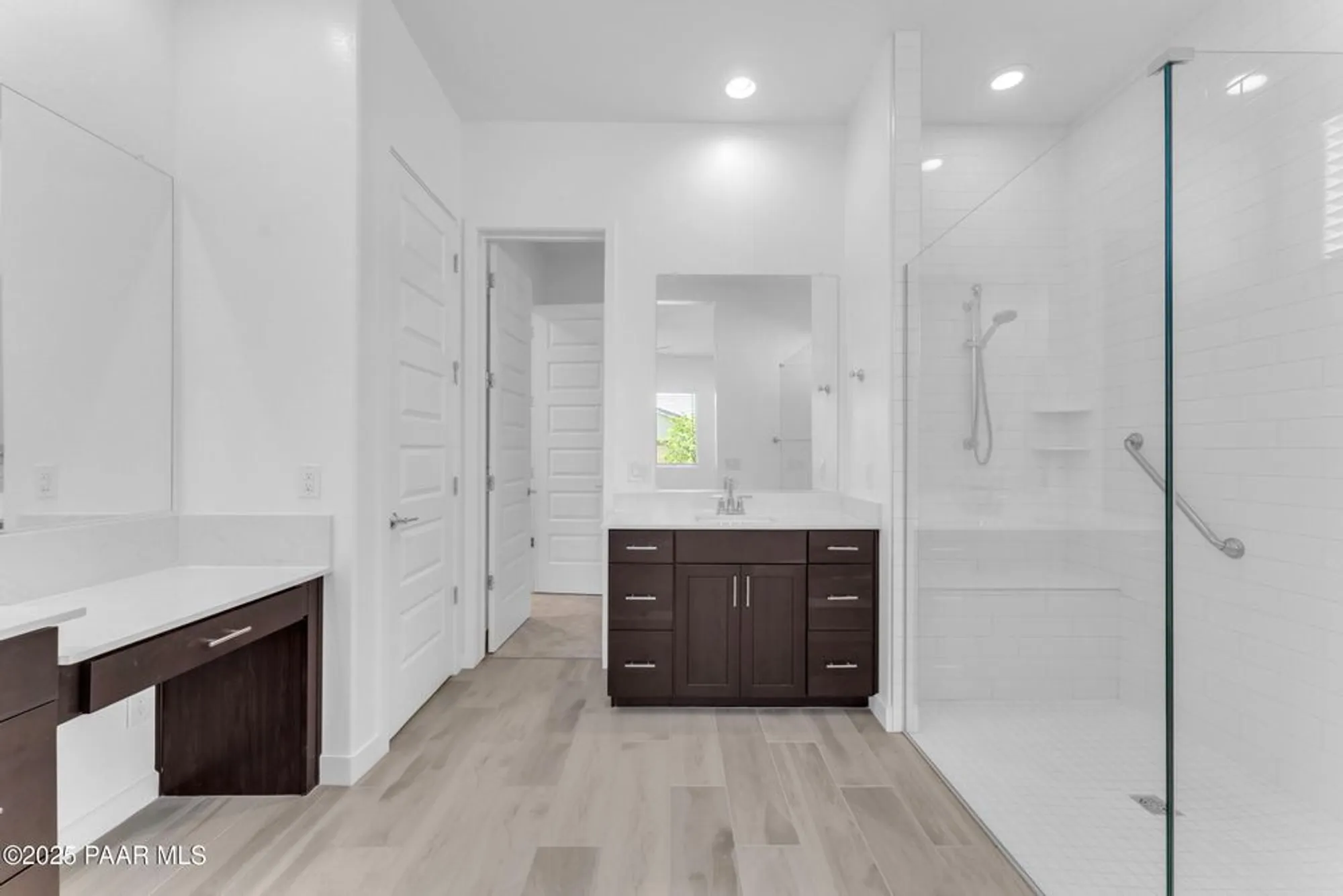 Property Slideshow image 38 of 71 | 24711 n 174th ln, Surprise, AZ, 85387