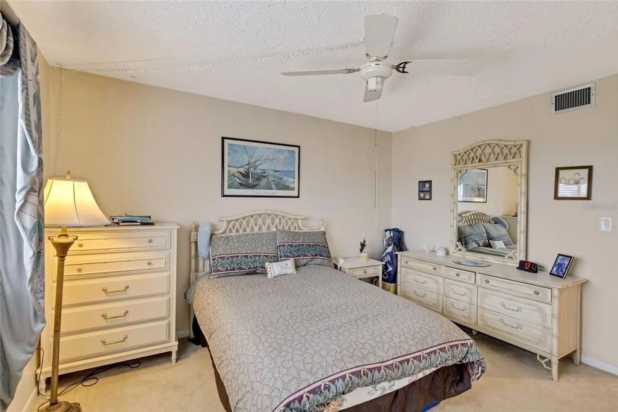 Property Slideshow image 15 of 38 | 19029 us highway 19 n apt 9-308, Clearwater, FL, 33764