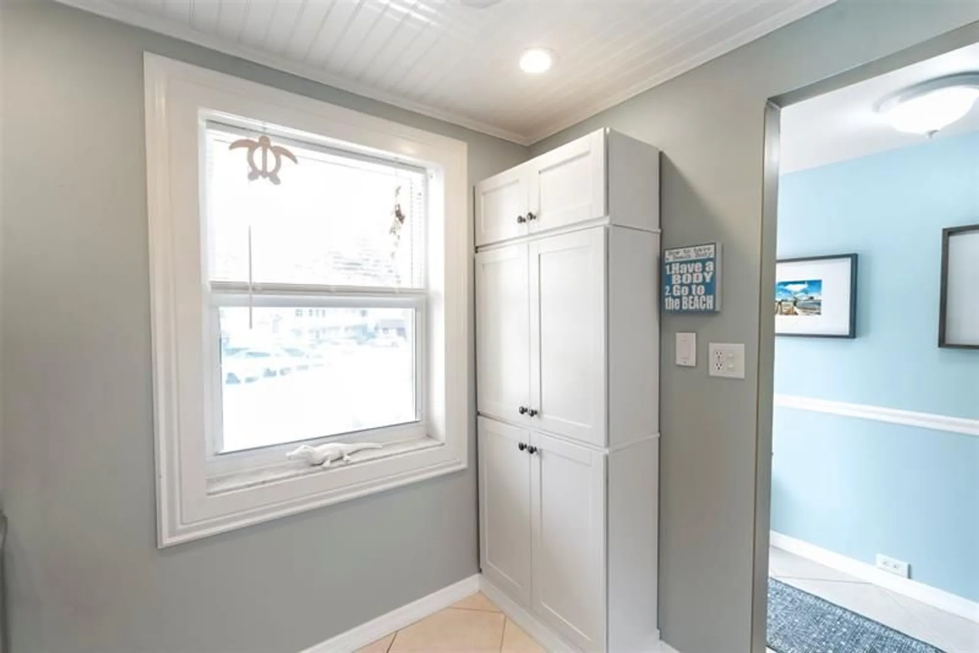Property Slideshow image 18 of 30 | 1035 country club dr apt 203, Margate, FL, 33063