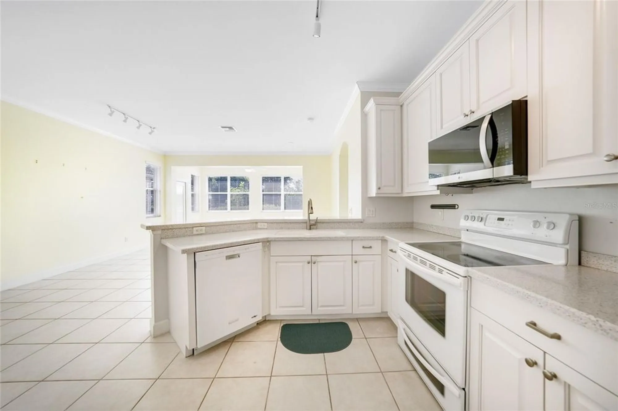 Property Slideshow image 12 of 35 | 3810 cobia villas ct, Punta Gorda, FL, 33955