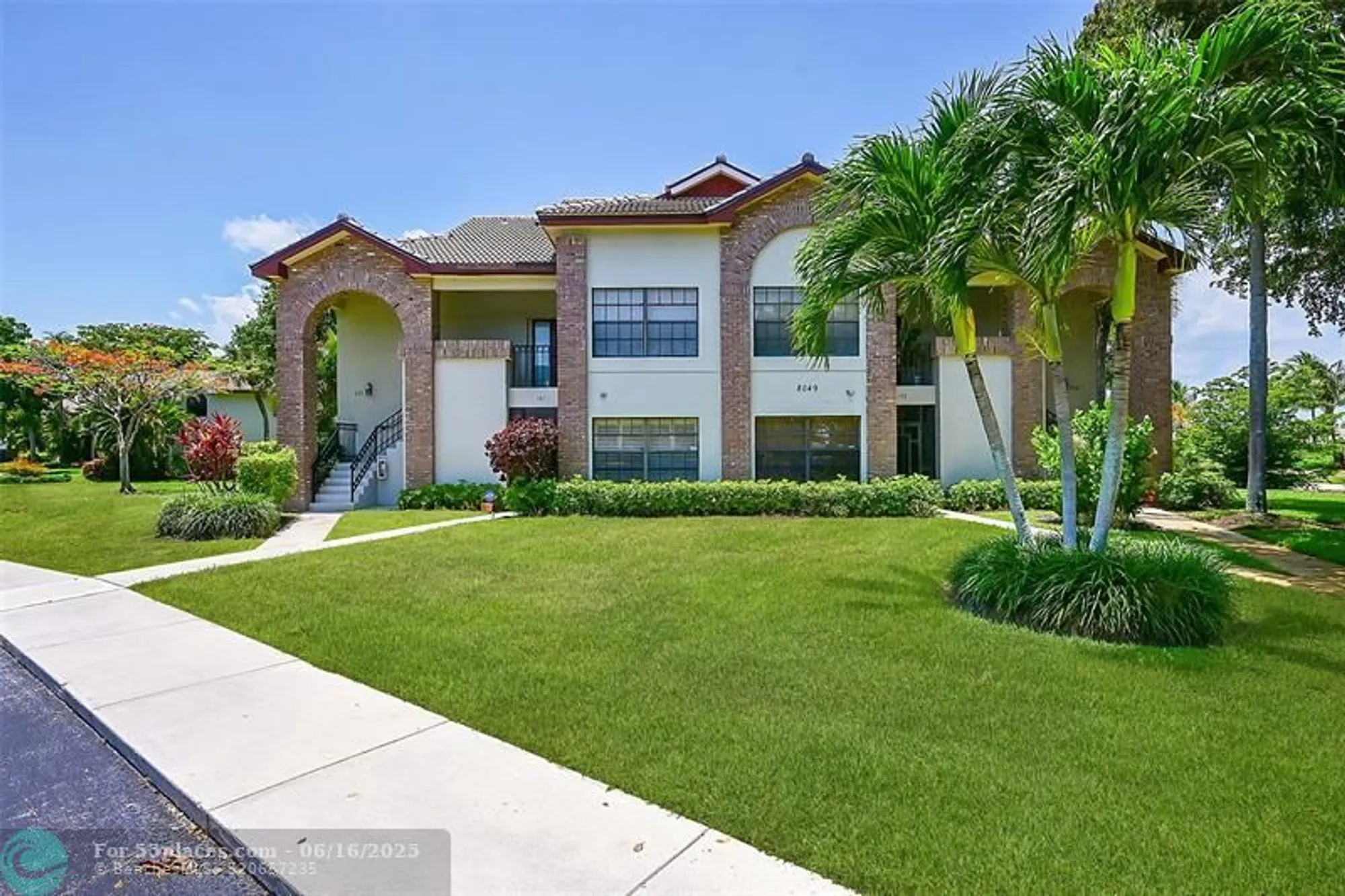 Property Slideshow image 1 of 74 | 8049 aberdeen dr apt 101, Boynton Beach, FL, 33472