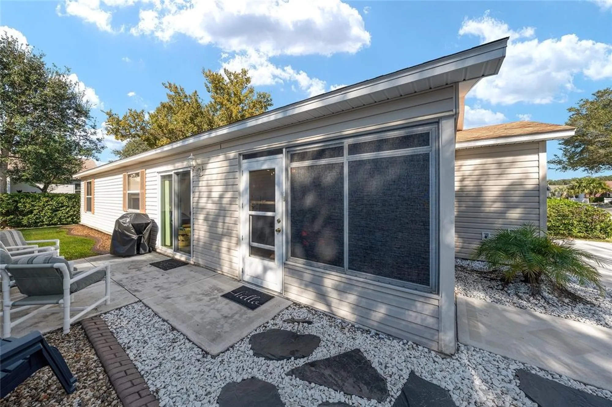 Property Slideshow image 8 of 34 | 16966 se 94th sunnybrook cir, The Villages, FL, 32162