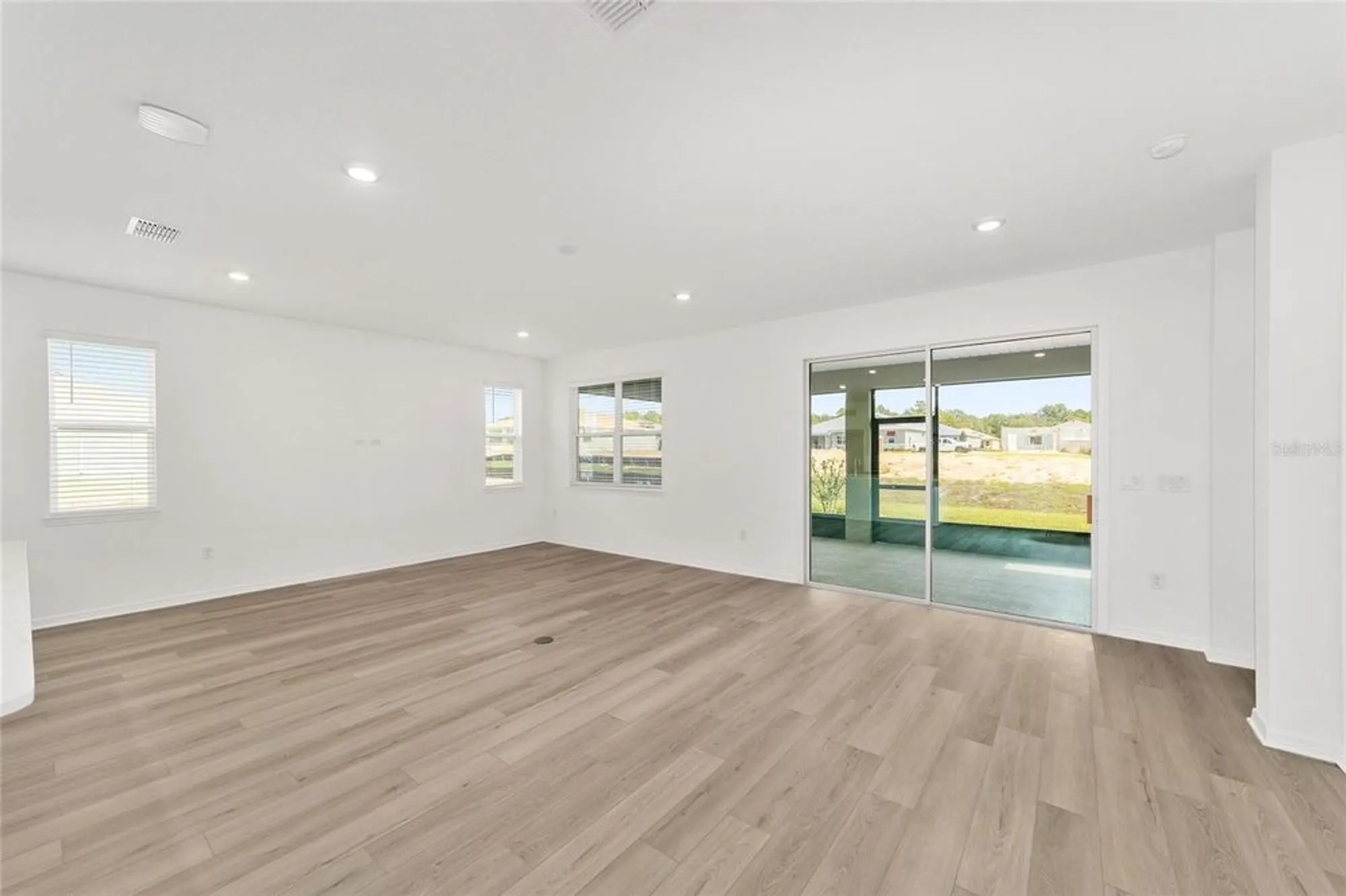 Property Slideshow image 12 of 41 | 10329 sw 106th ct, Ocala, FL, 34481