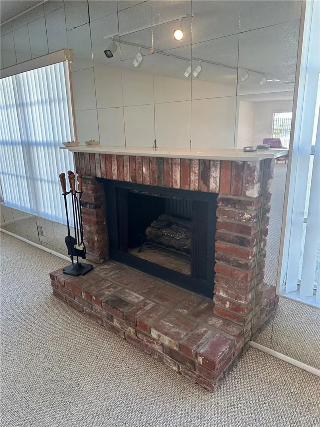 Property Slideshow image 5 of 12 | 9128 39th way, Pinellas Park, FL, 33782