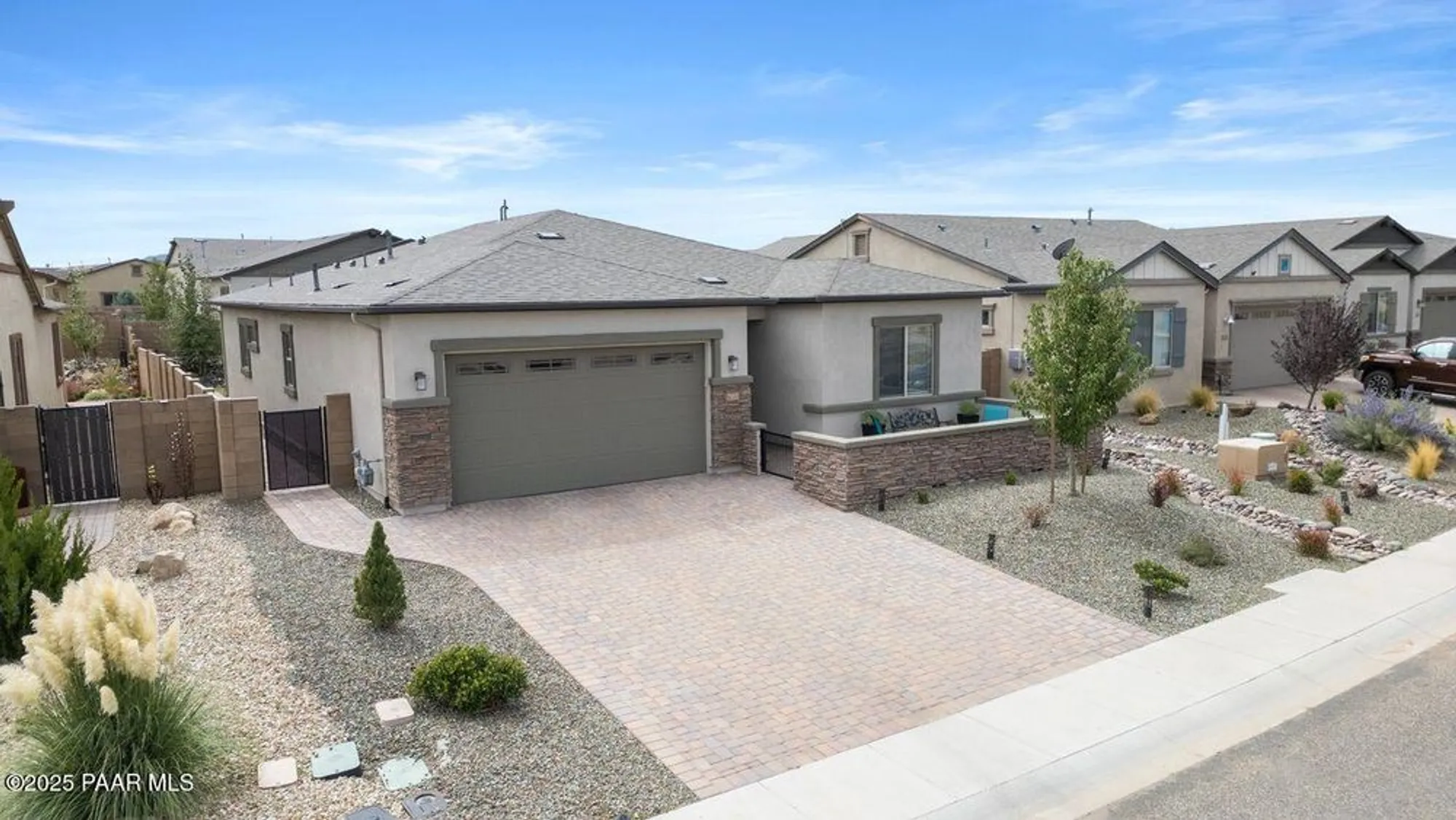 Property Slideshow image 2 of 27 | 7883 e hideaway falls ct # 20-a, Prescott Valley, AZ, 86315