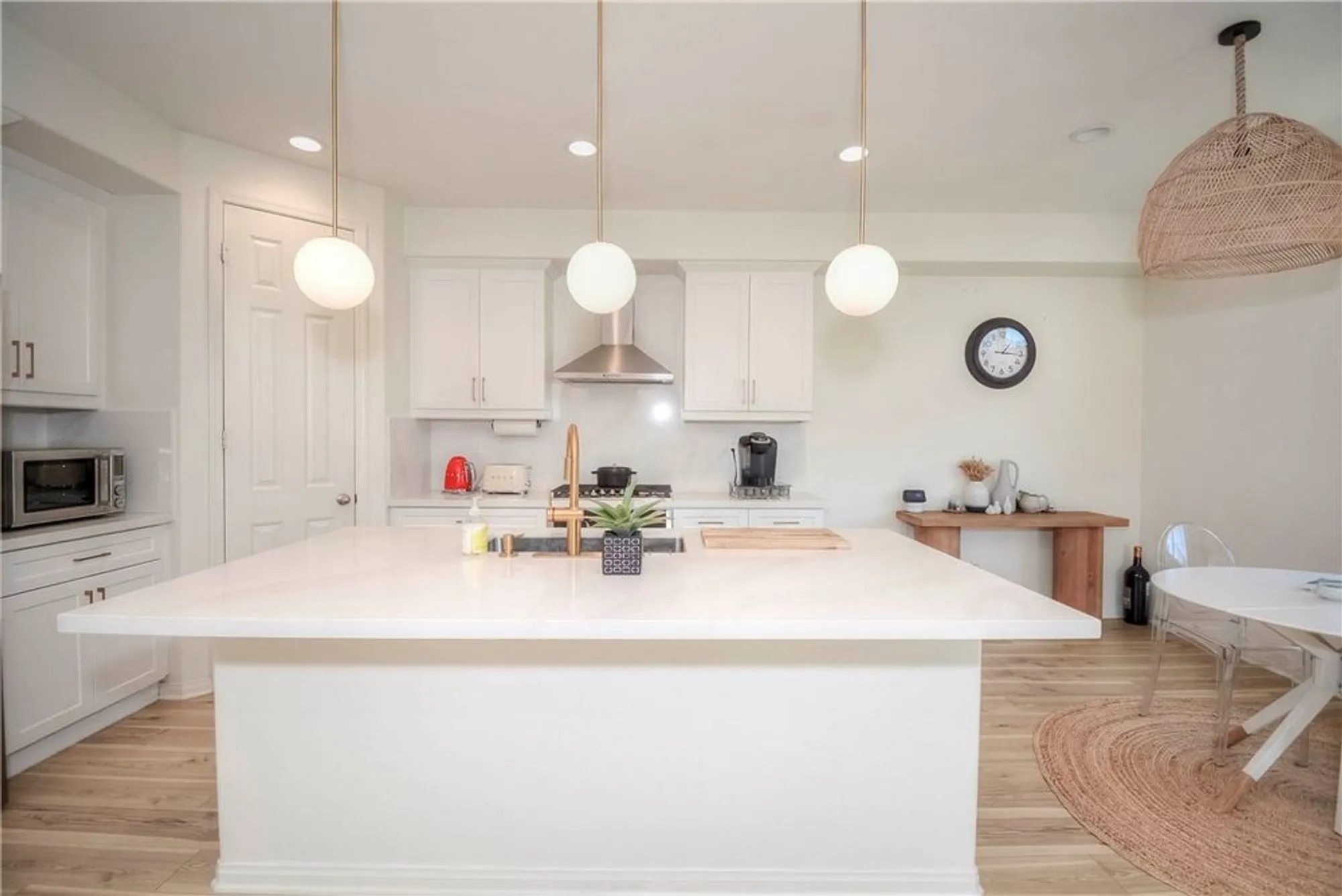 Property Slideshow image 17 of 45 | 24218 hillcrest dr, Corona, CA, 92883