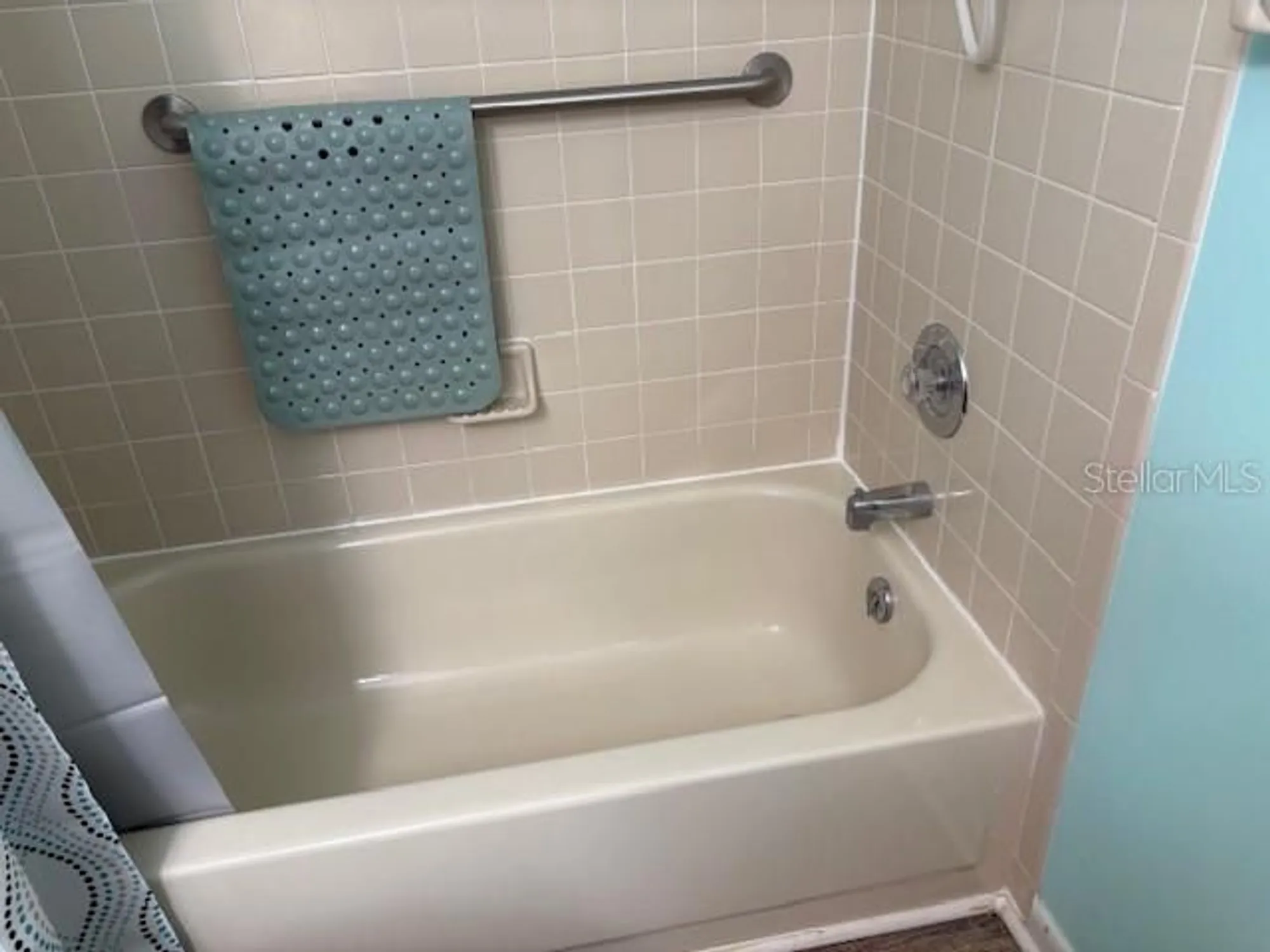 Property Slideshow image 16 of 40 | 8575 sw 90th ln b, Ocala, FL, 34481