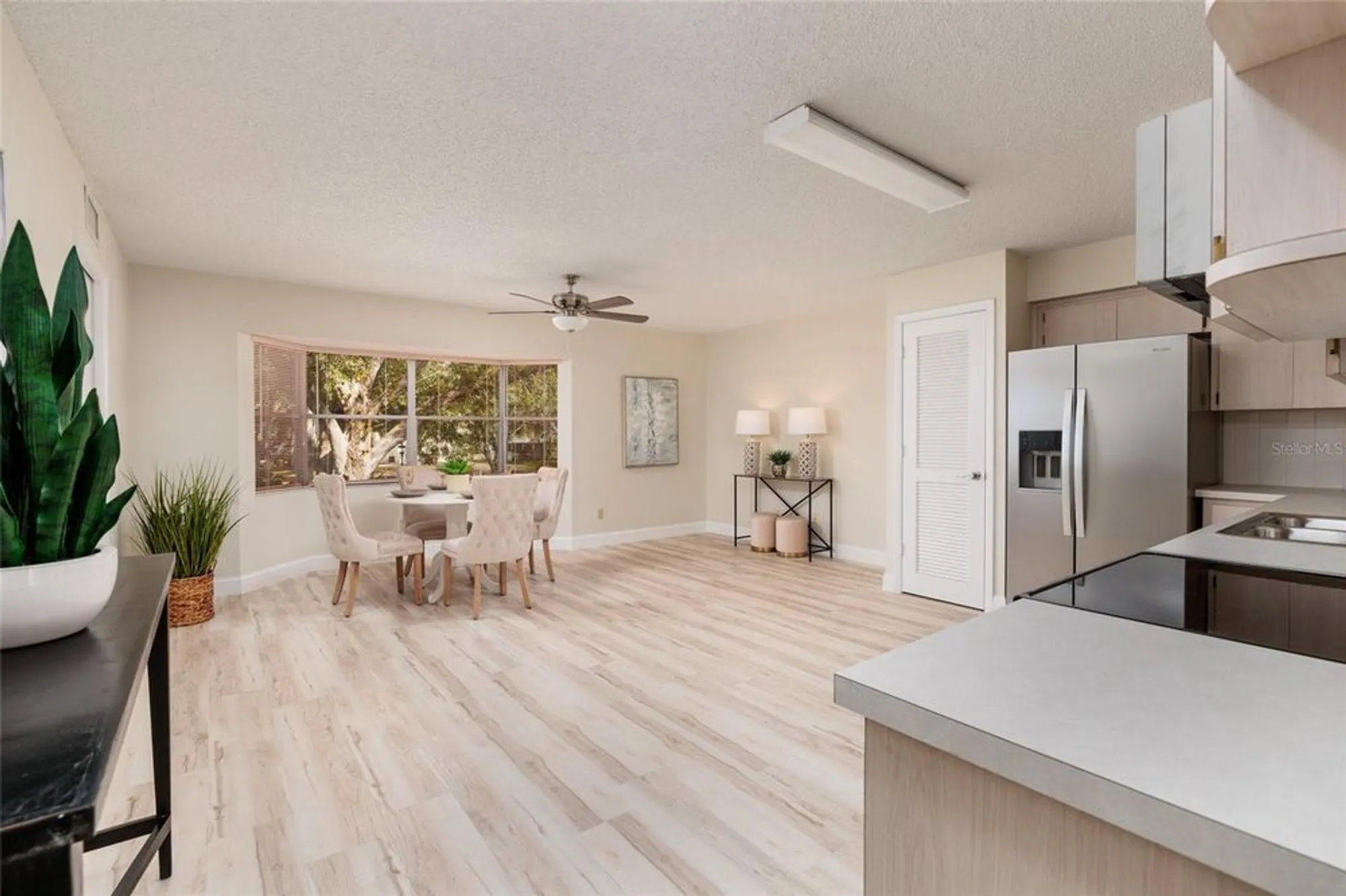 Property Slideshow image 12 of 61 | 2220 spanish dr 36, Clearwater, FL, 33763