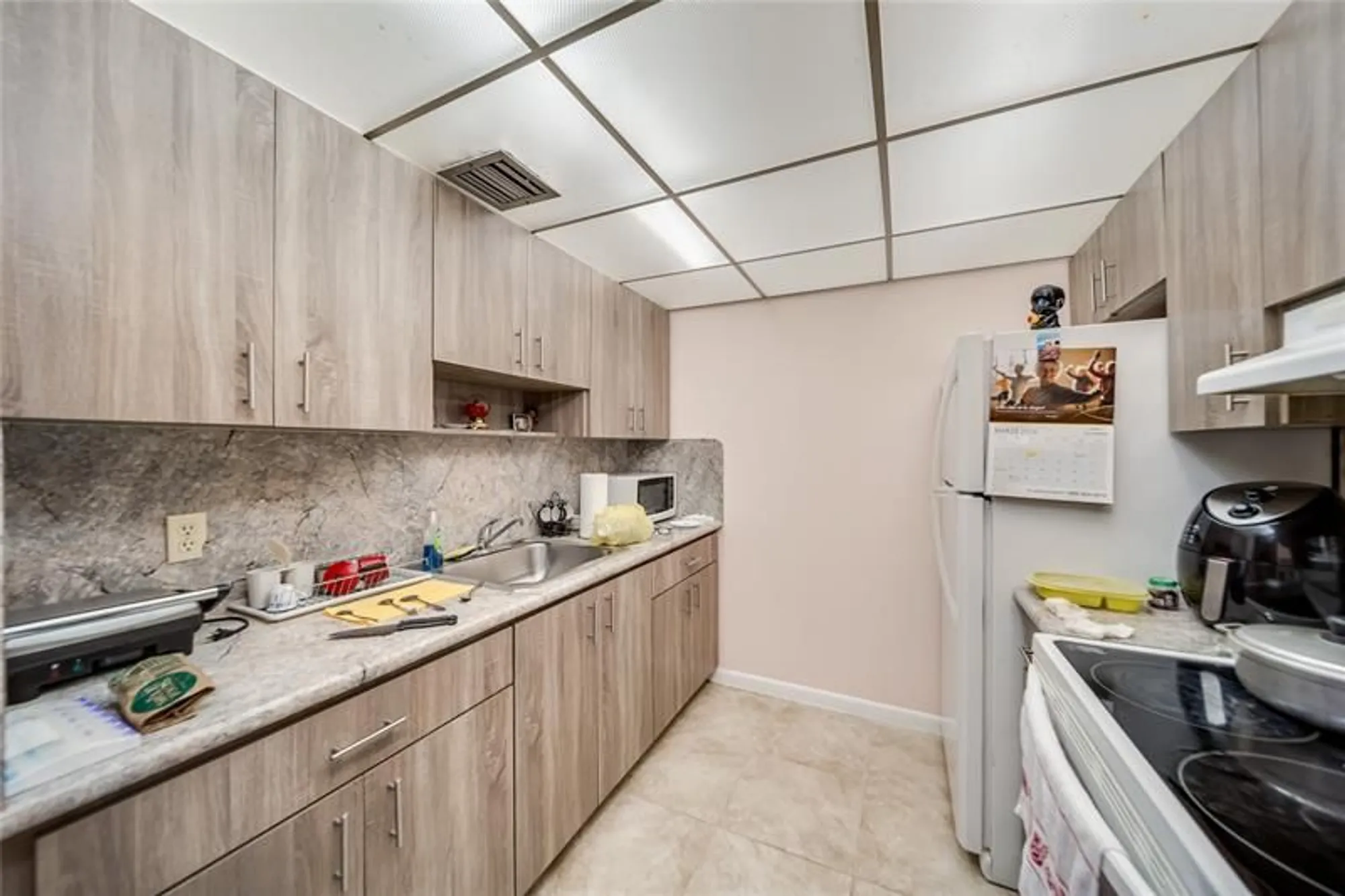 Property Slideshow image 21 of 44 | 13250 sw 7th ct 303l, Pembroke Pines, FL, 33027