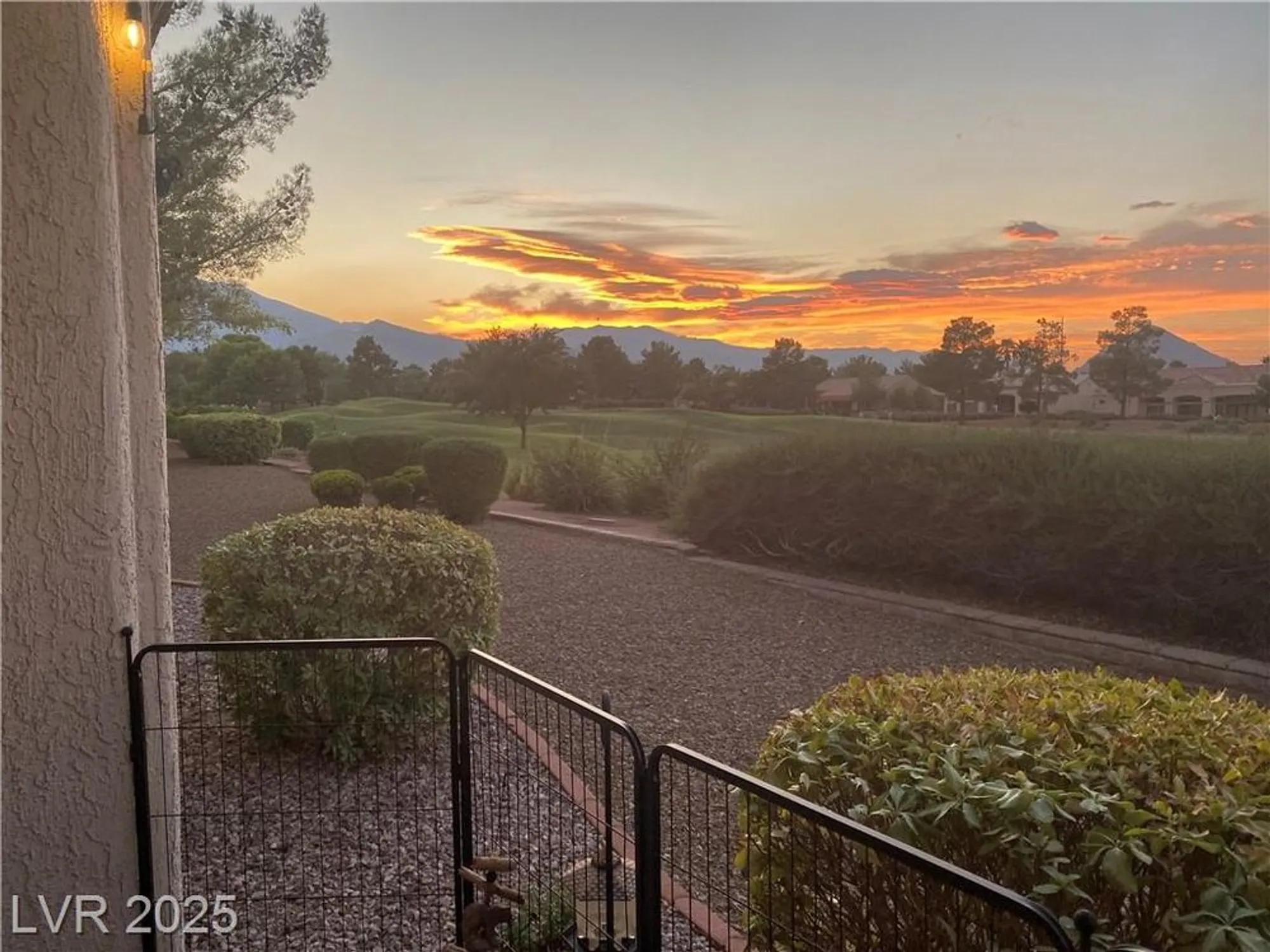 Property Slideshow image 2 of 26 | 9240 january dr, Las Vegas, NV, 89134