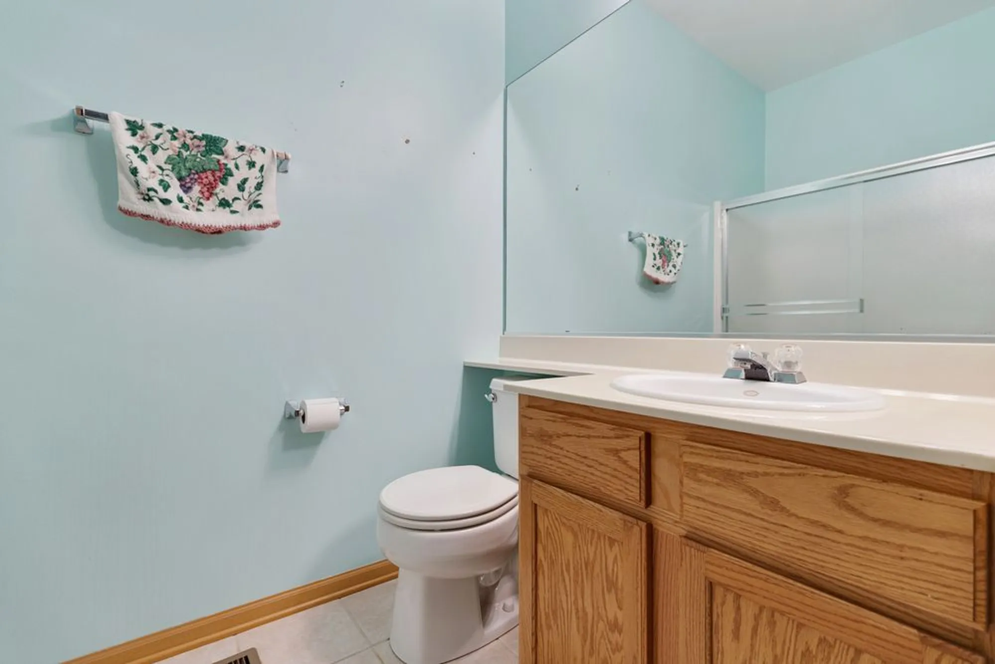 Property Slideshow image 18 of 20 | 13427 michigan ave, Huntley, IL, 60142
