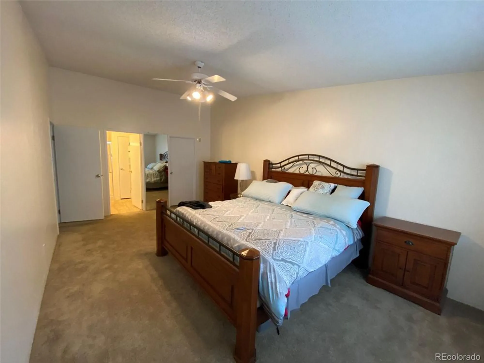 Property Slideshow image 13 of 34 | 3144 s wheeling way apt 410, Aurora, CO, 80014