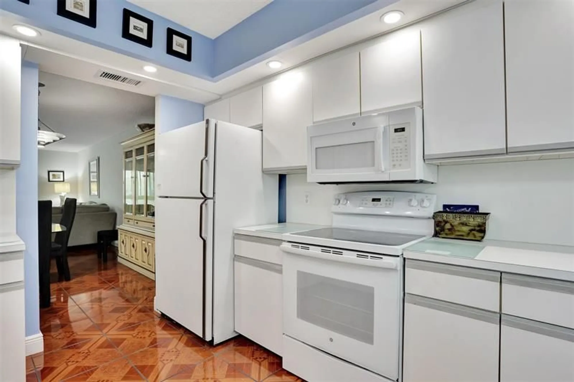 Property Slideshow image 13 of 78 | 1501 cayman way d4, Coconut Creek, FL, 33066