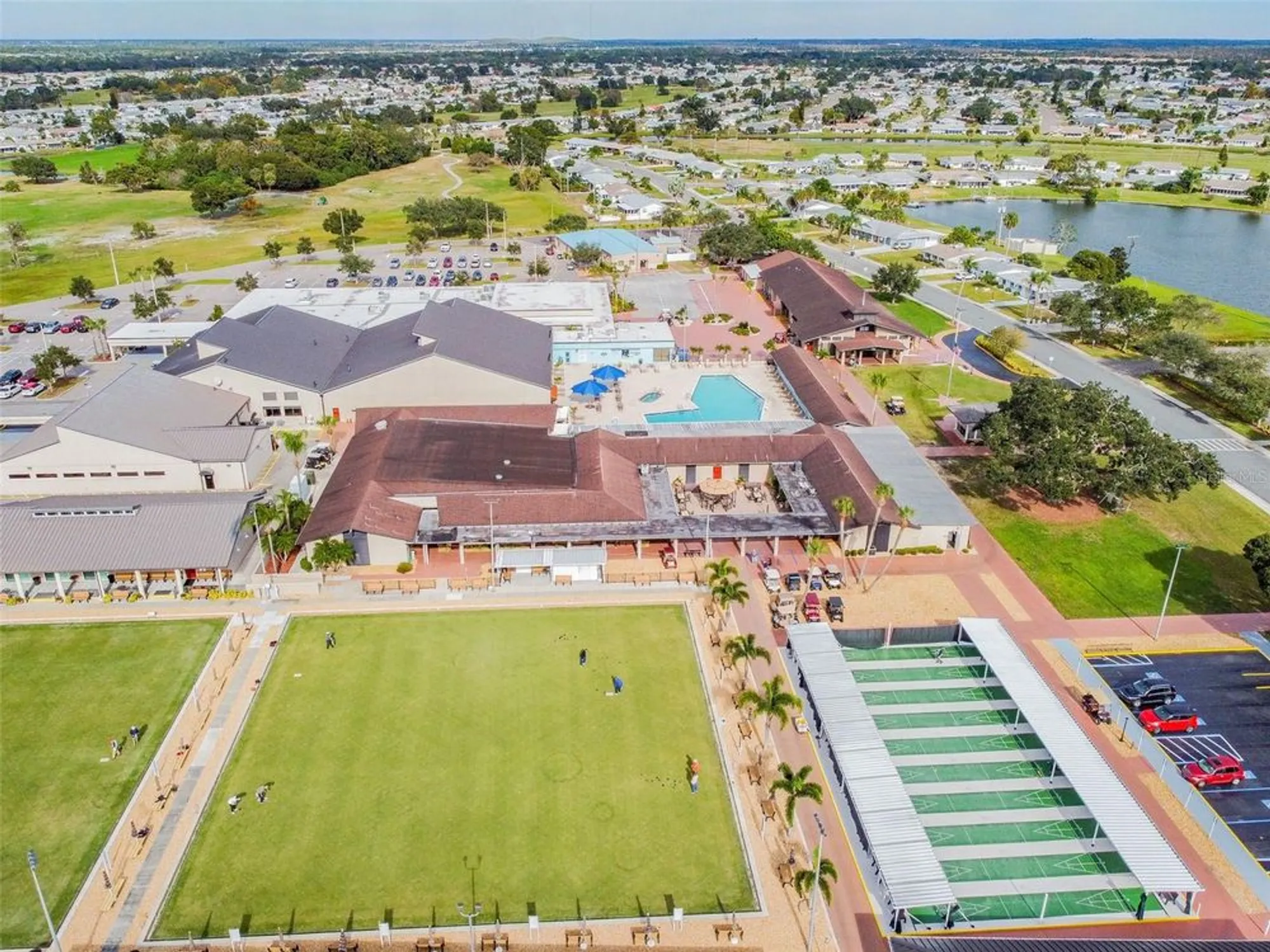 Property Slideshow image 29 of 36 | 1805 butterfly pl, Sun City Center, FL, 33573