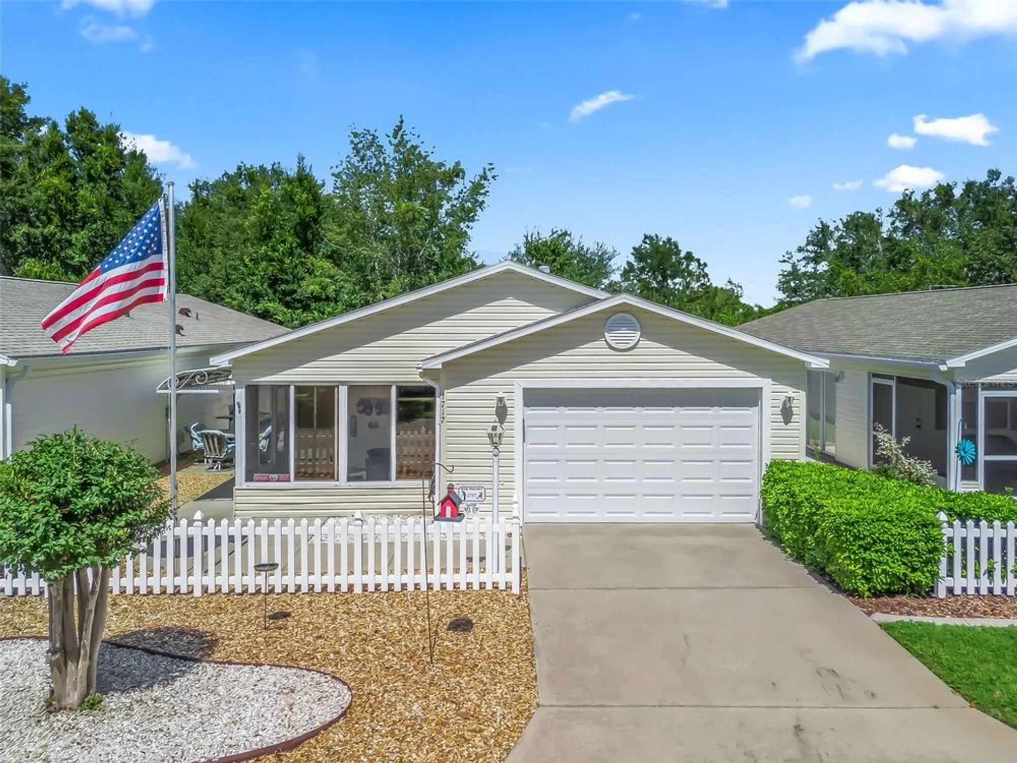 Property Slideshow image 25 of 27 | 1717 campos dr, The Villages, FL, 32162