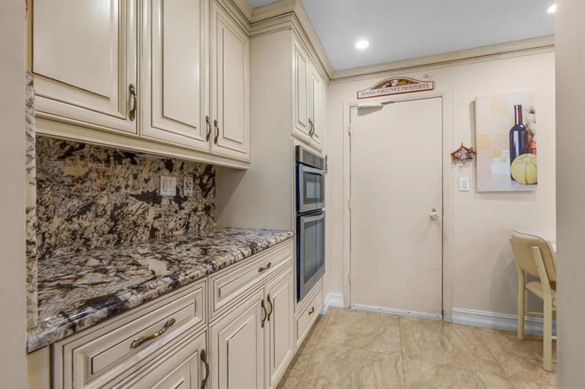 Property Slideshow image 18 of 48 | 3333 ne 34th st 810, Fort Lauderdale, FL, 33308