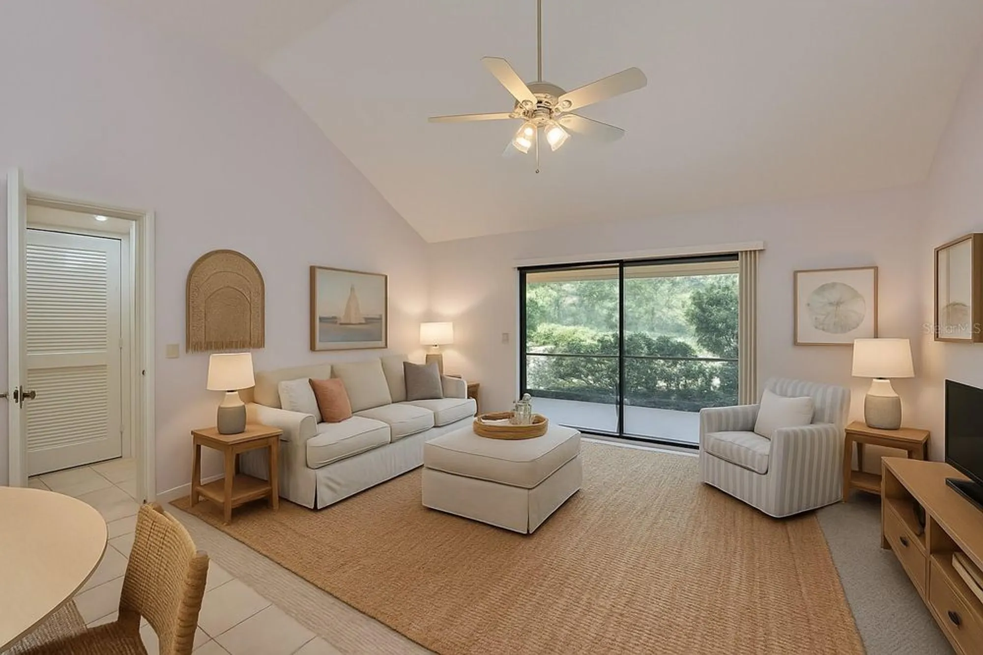 Property Slideshow image 15 of 46 | 1305 spry ct, Sun City Center, FL, 33573
