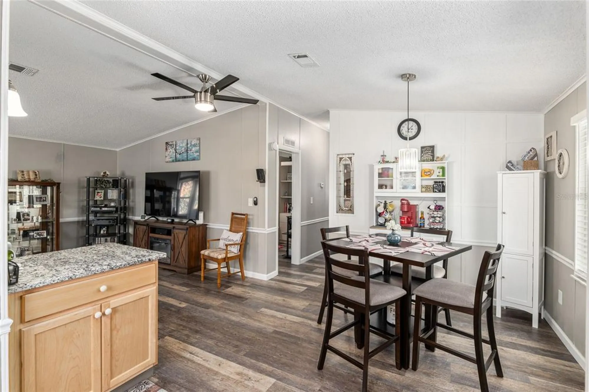 Property Slideshow image 10 of 39 | 1727 hilton head blvd, Lady Lake, FL, 32159