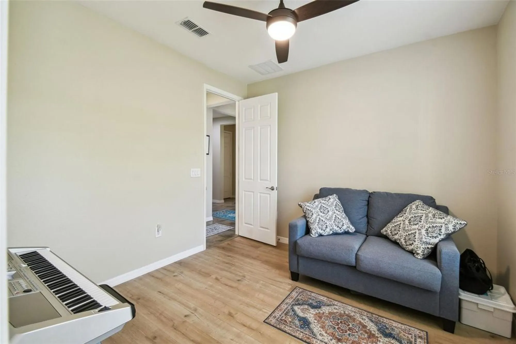 Property Slideshow image 24 of 49 | 582 san joaquin rd, Kissimmee, FL, 34759