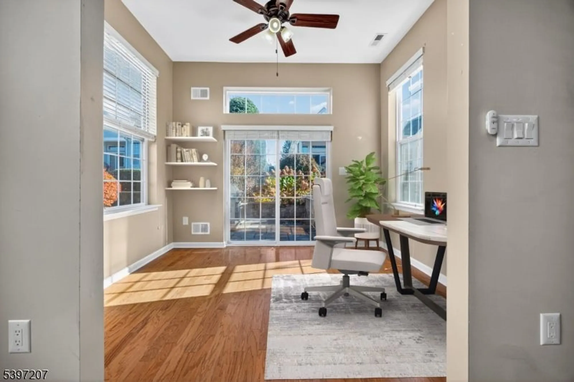 Property Slideshow image 16 of 44 | 24 fisher island ct, Monroe Twp, NJ, 08831