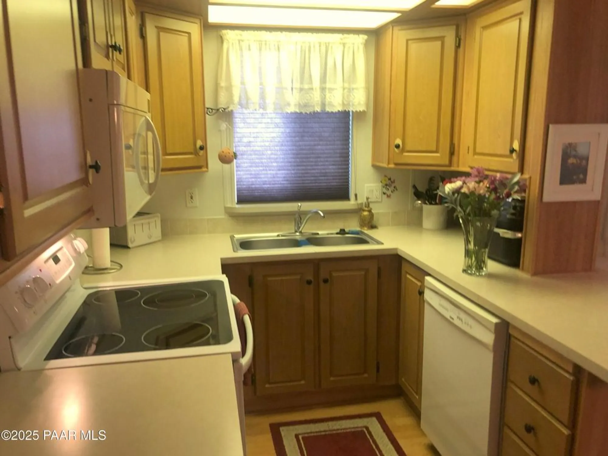 Property Slideshow image 5 of 16 | 864 n mountain brush dr, Prescott Valley, AZ, 86327