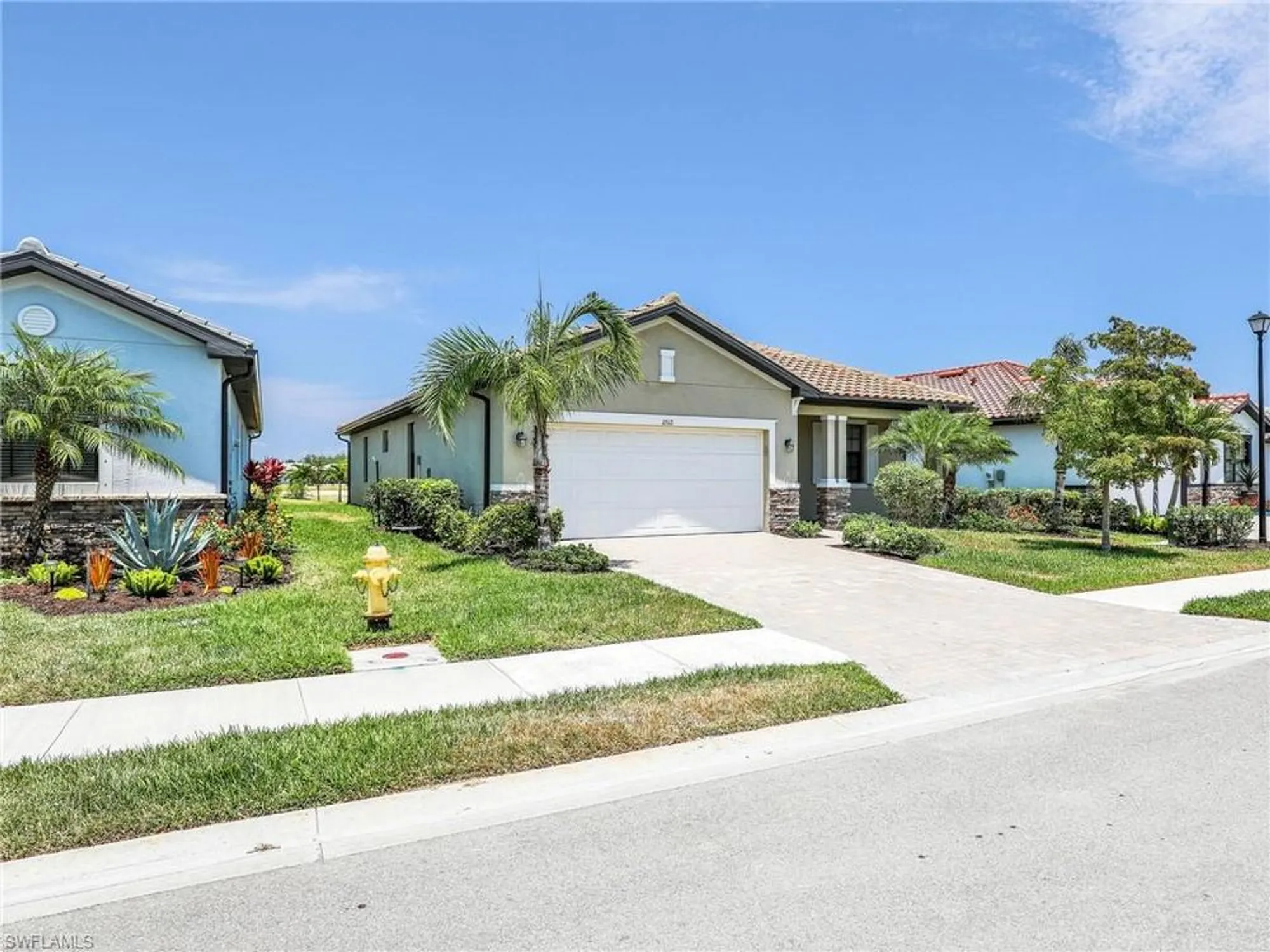 Property Slideshow image 31 of 50 | 11512 shady palm way, Fort Myers, FL, 33913