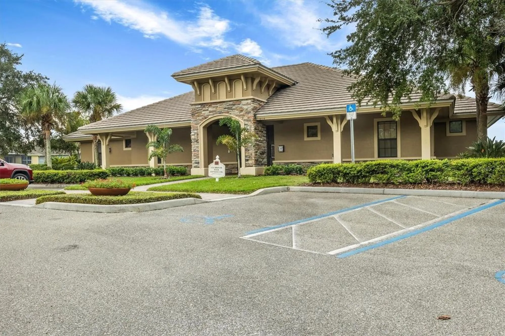 Property Slideshow image 48 of 61 | 7911 lake james blvd, Lakeland, FL, 33810